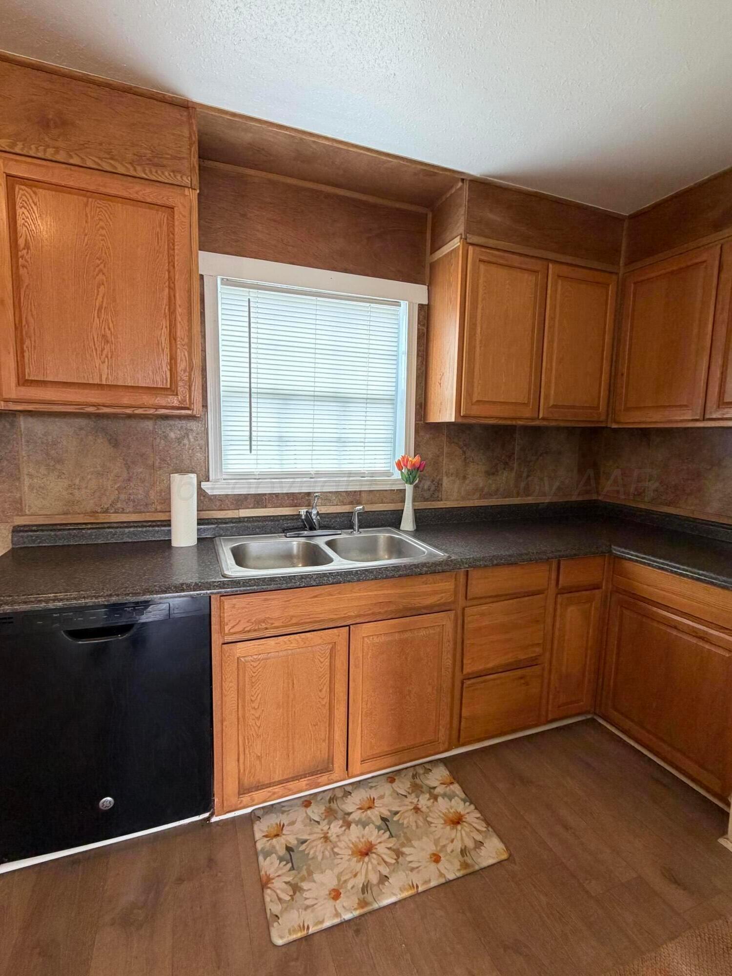 1012 Harper Avenue Property Photo 6