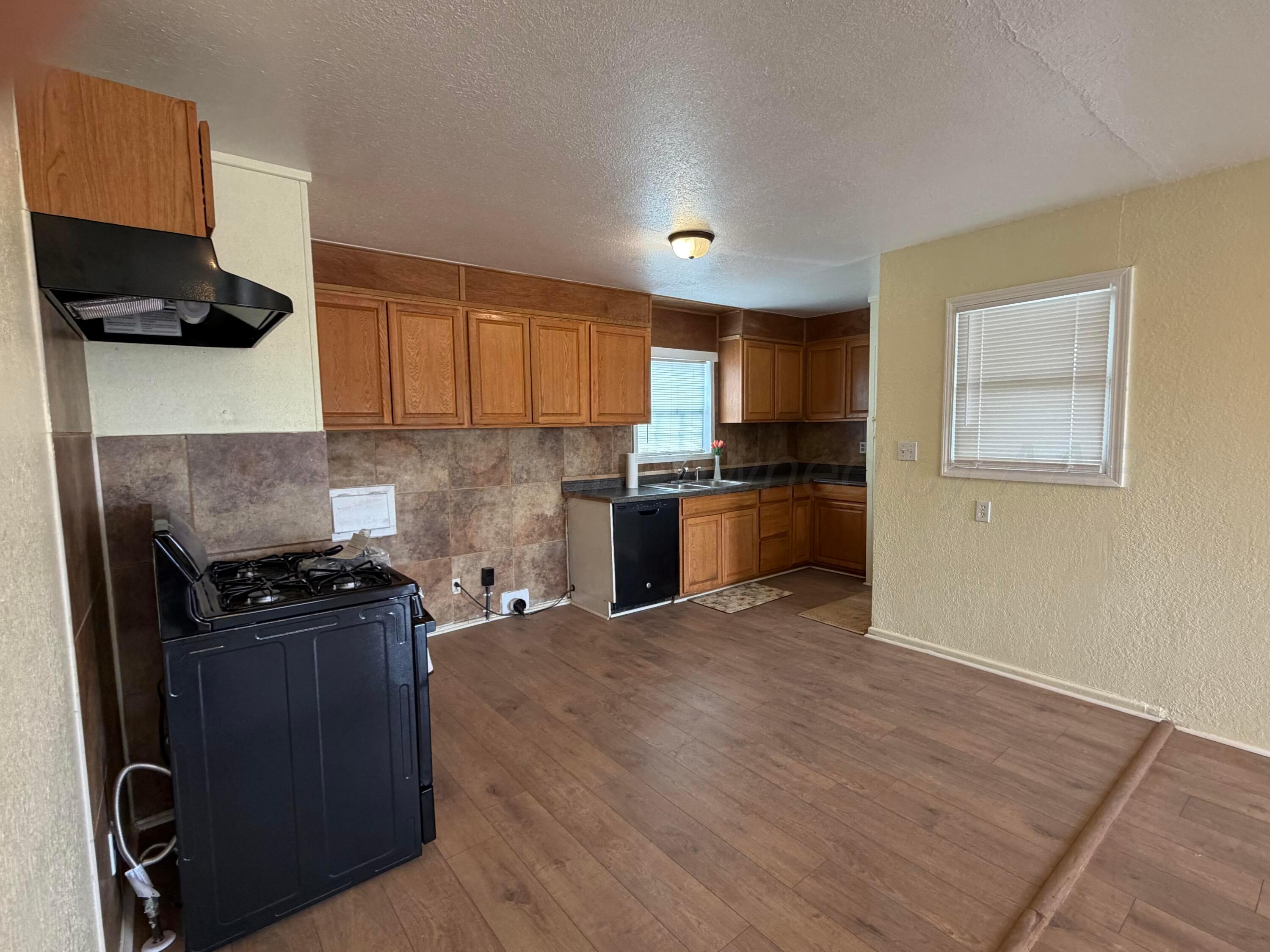 1012 Harper Avenue Property Photo 23
