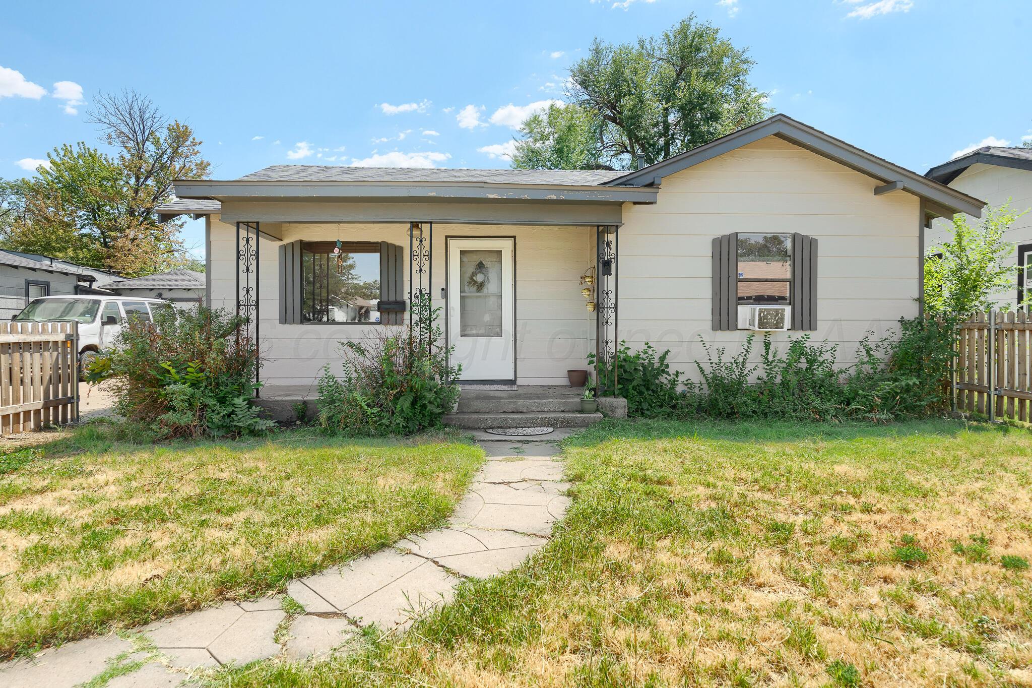 3613 Line Avenue Property Photo 1
