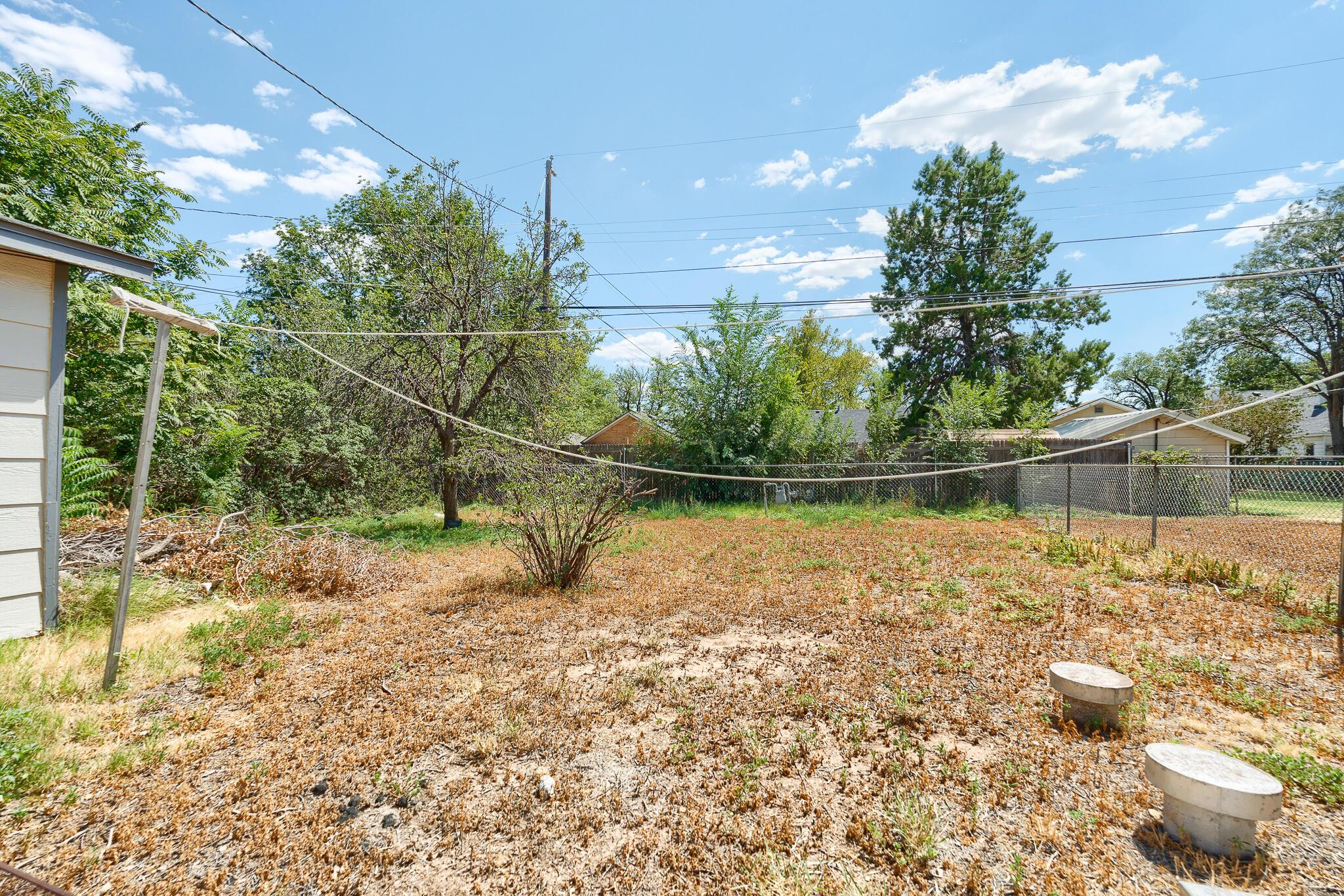 3613 Line Avenue Property Photo 10