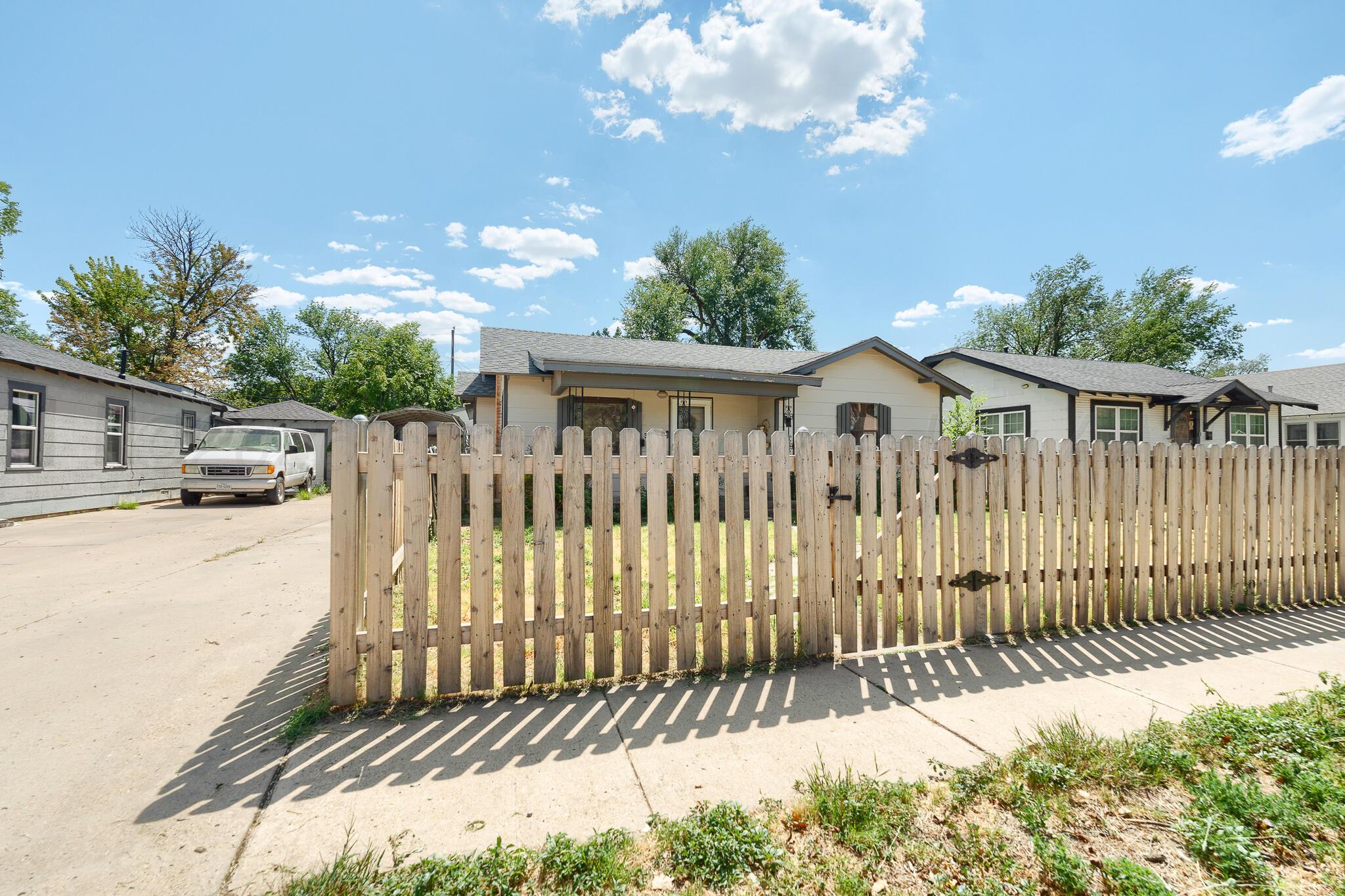 3613 Line Avenue Property Photo 11