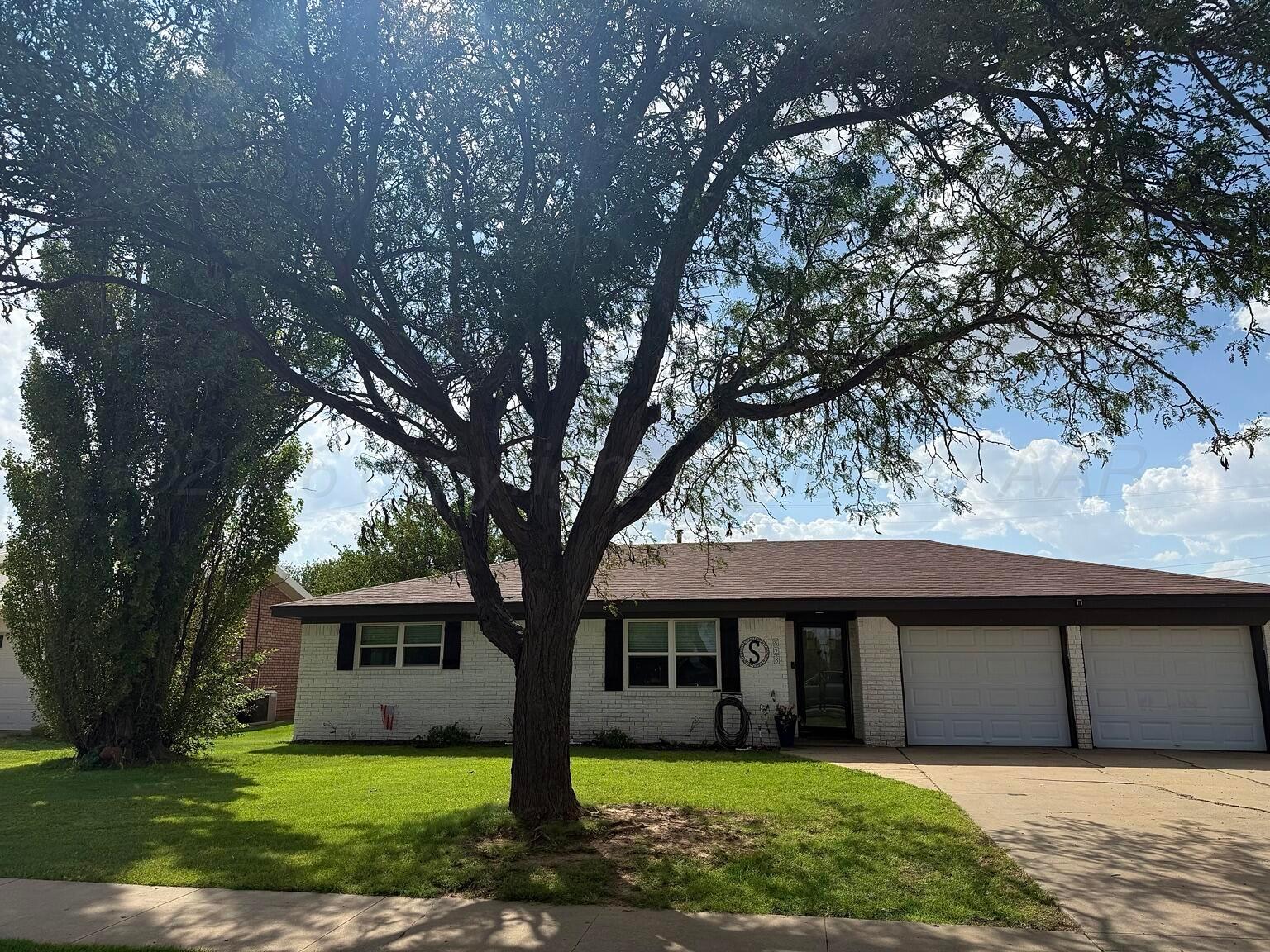 828 S Jordan Property Photo 1
