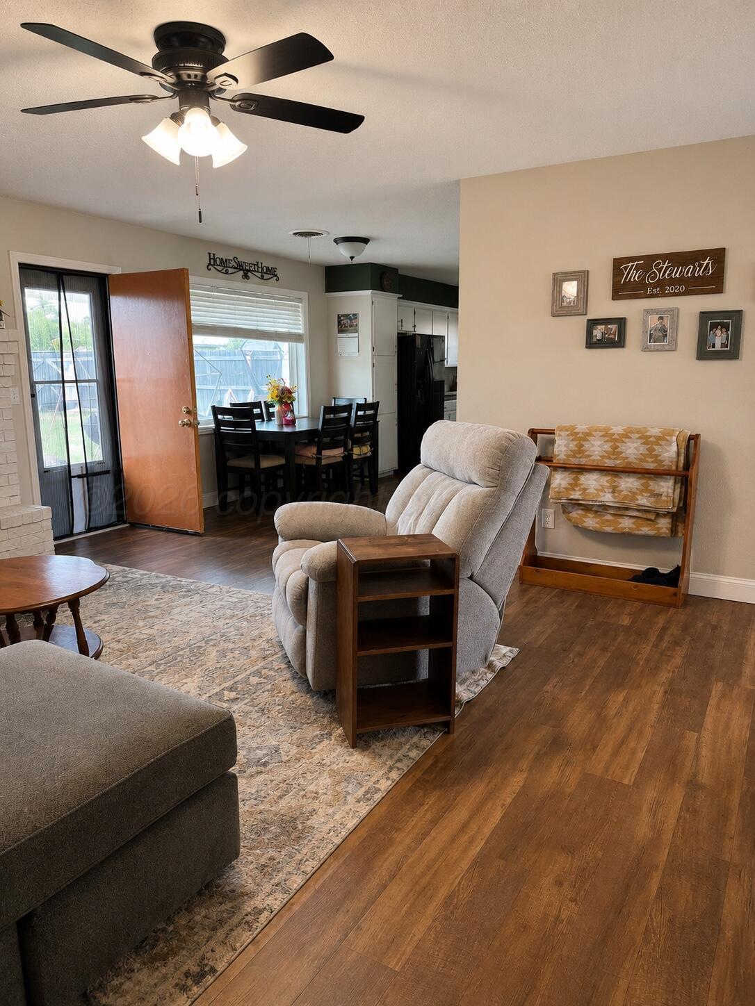 828 S Jordan Property Photo 4