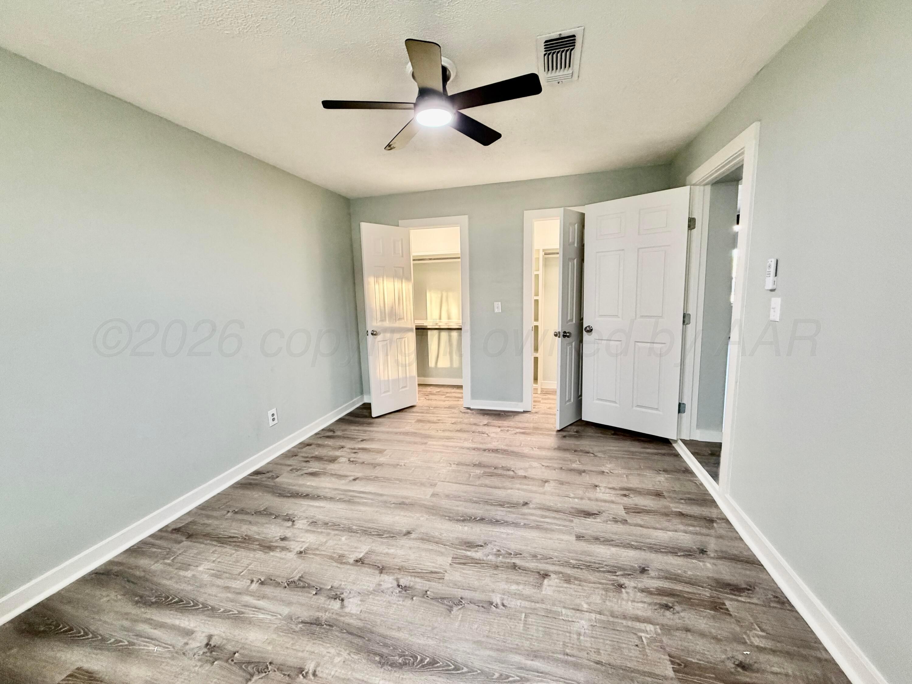 401 Elm Avenue Property Photo 7