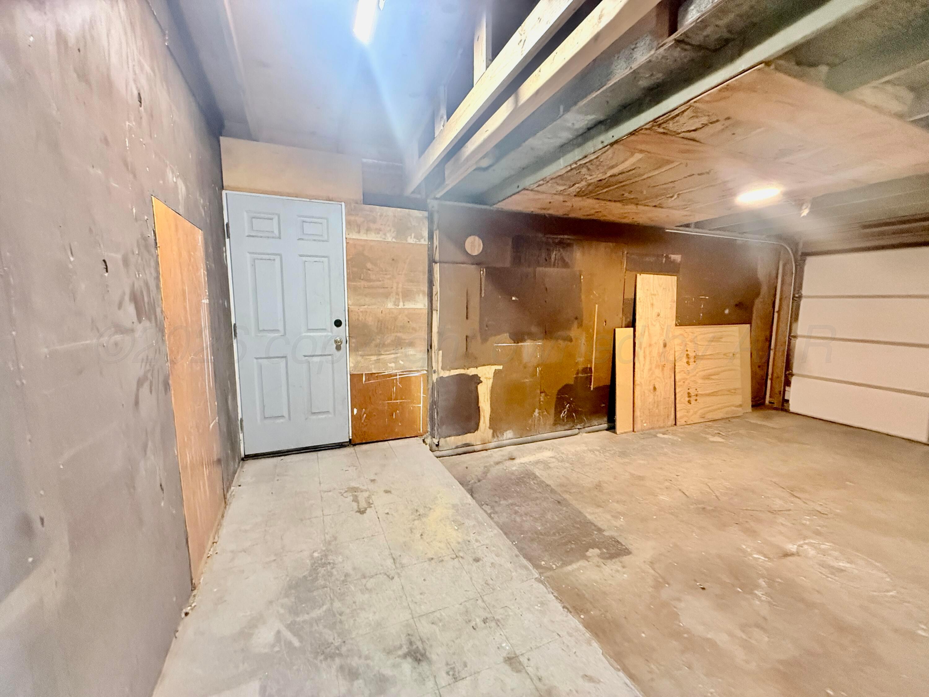 401 Elm Avenue Property Photo 16