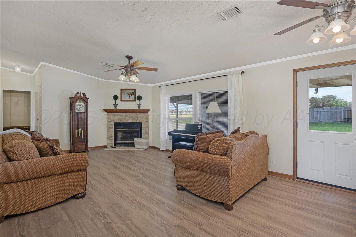 8910 Adair Drive Property Photo 15