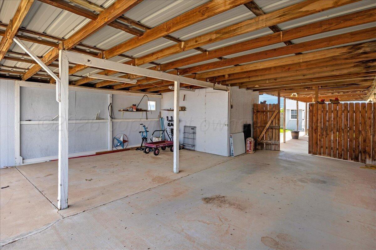 8910 Adair Drive Property Photo 30