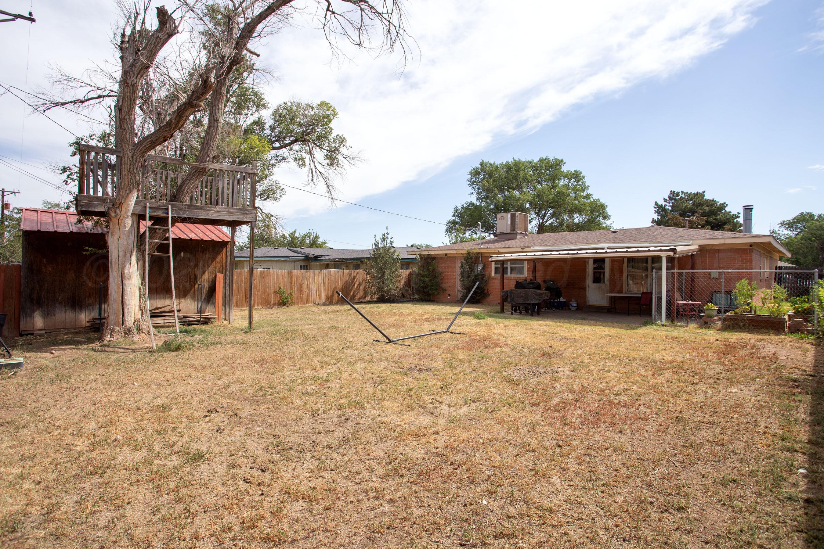3710 Lenwood Drive Property Photo 4