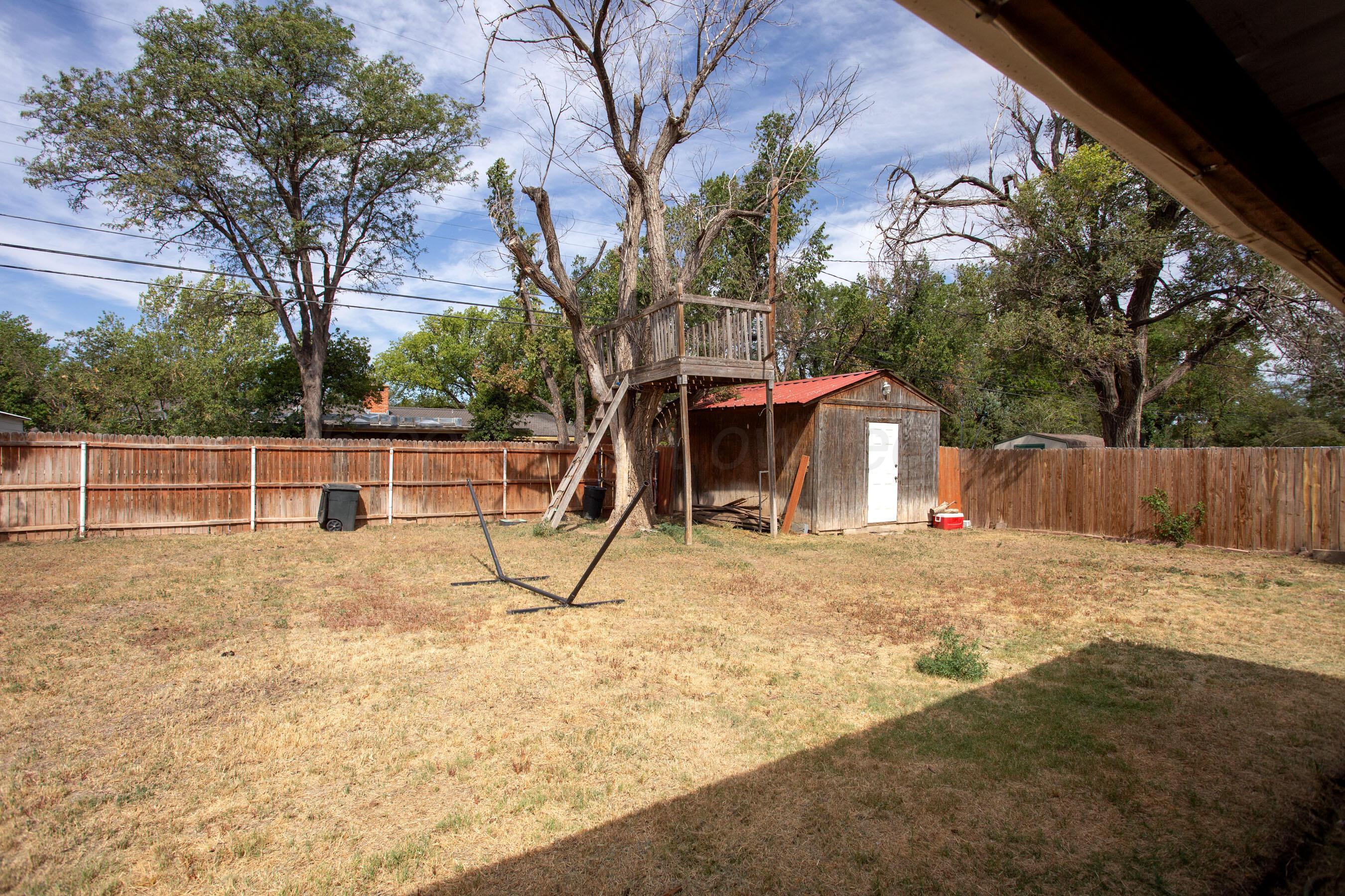 3710 Lenwood Drive Property Photo 5