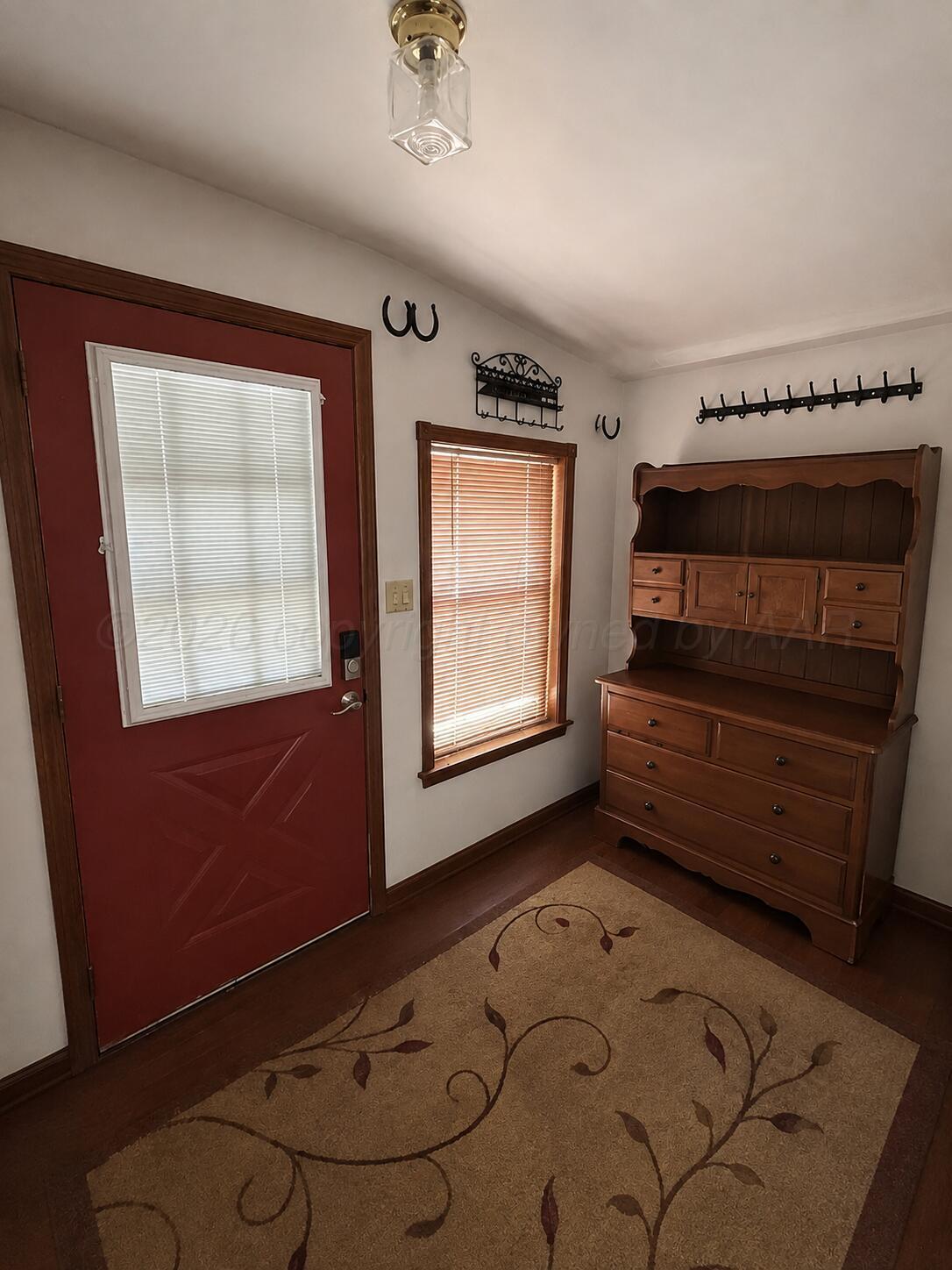 610 8th Street Property Photo 13