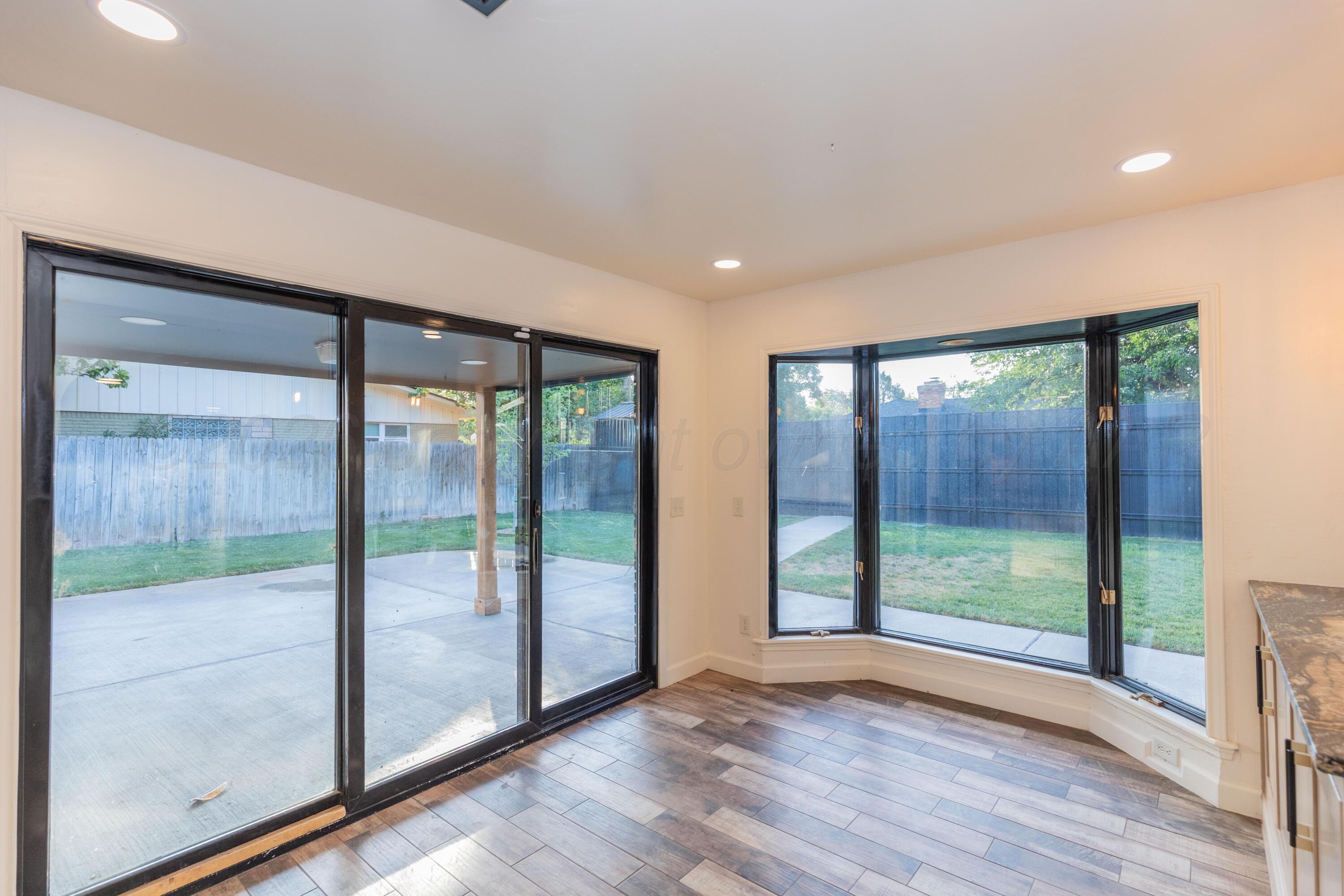 6117 Gainsborough Road Property Photo 28