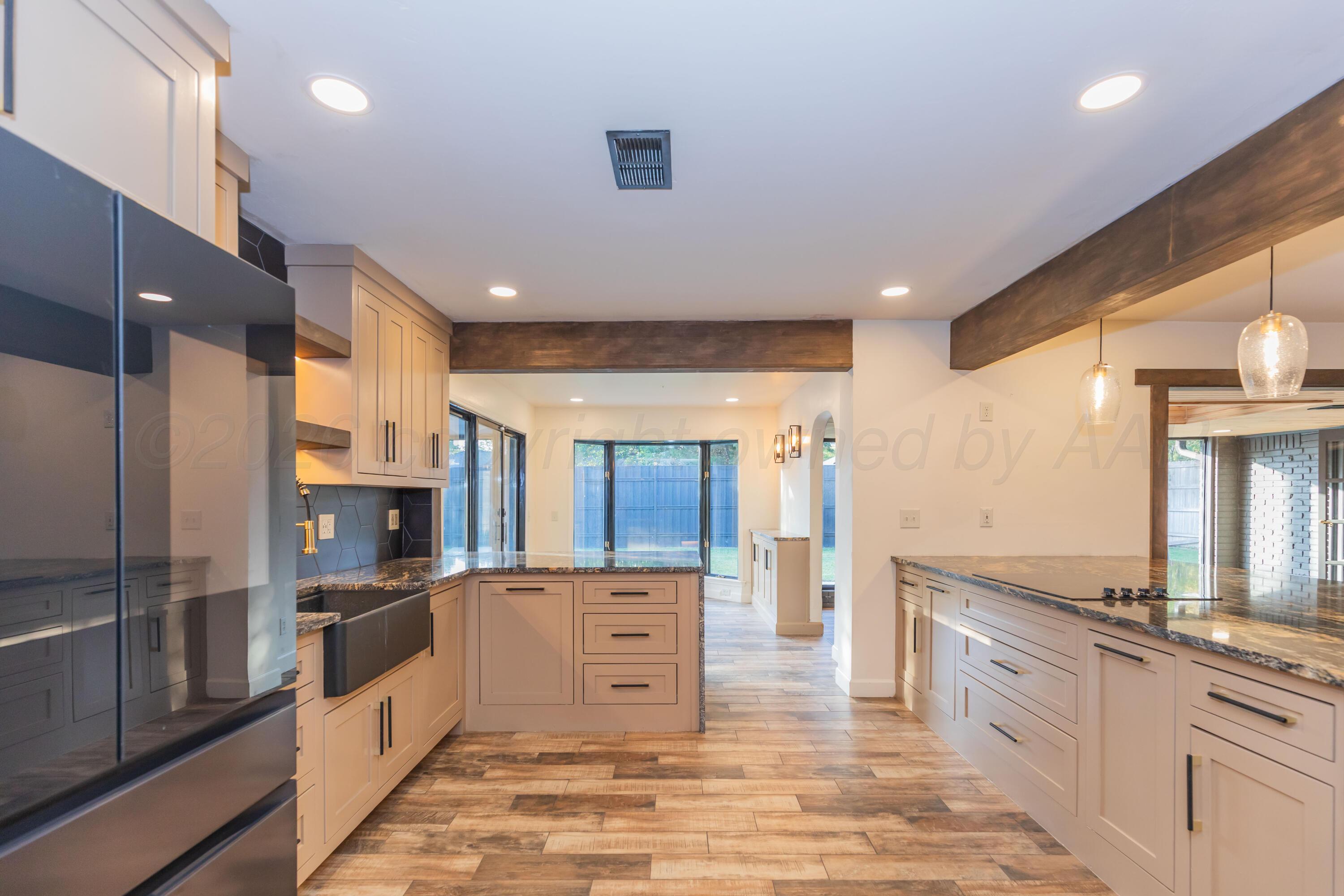 6117 Gainsborough Road Property Photo 30