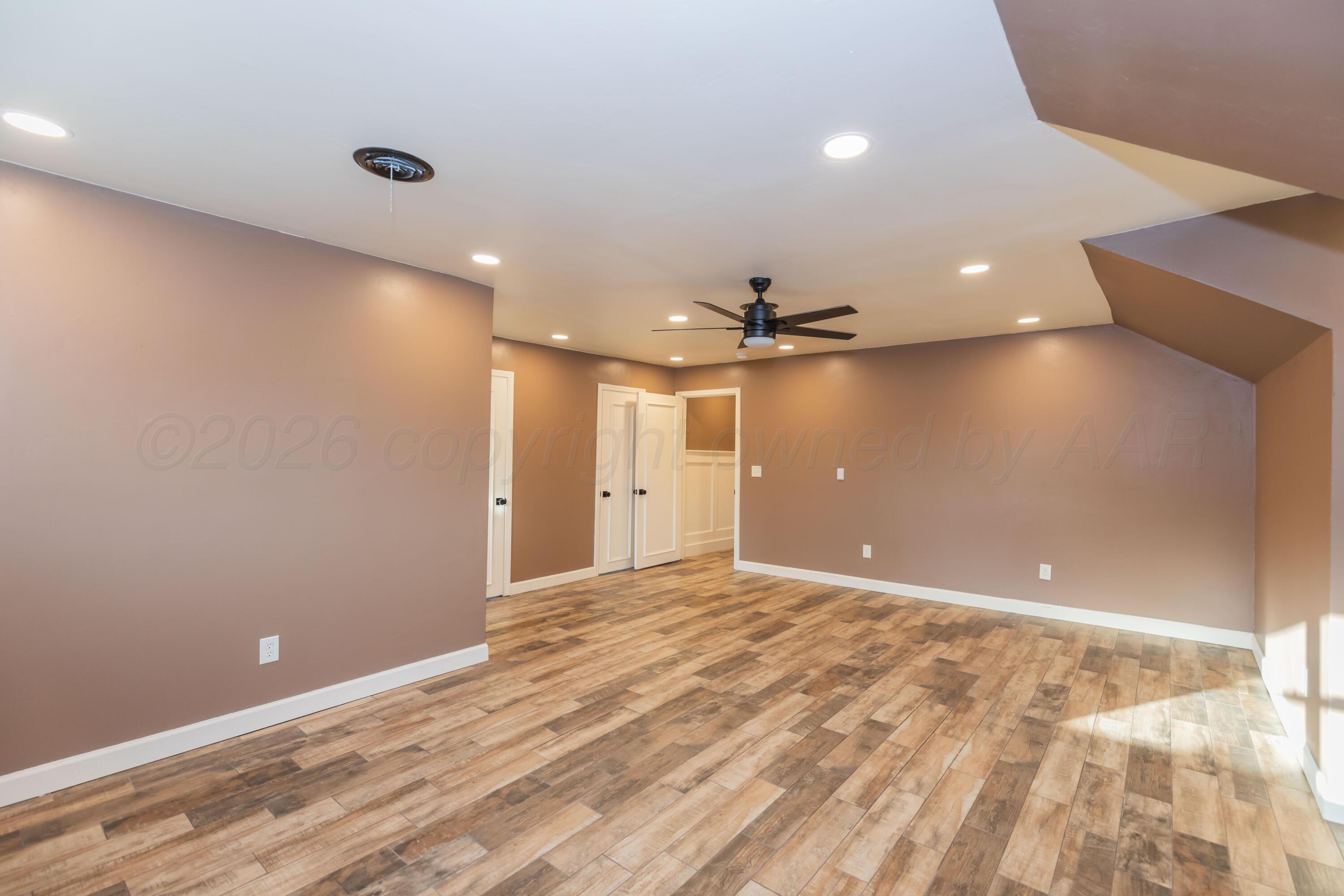 6117 Gainsborough Road Property Photo 41
