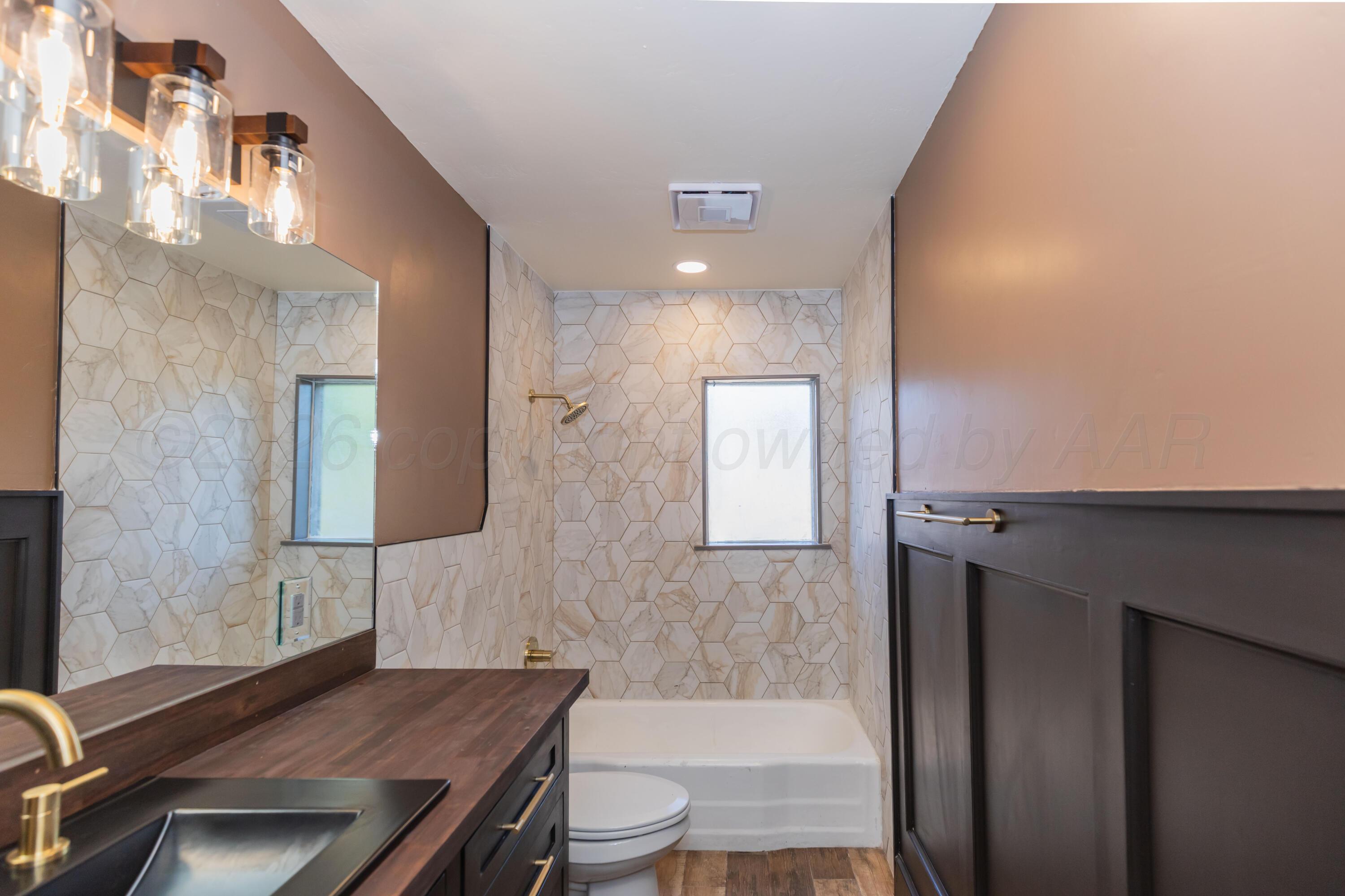 6117 Gainsborough Road Property Photo 51