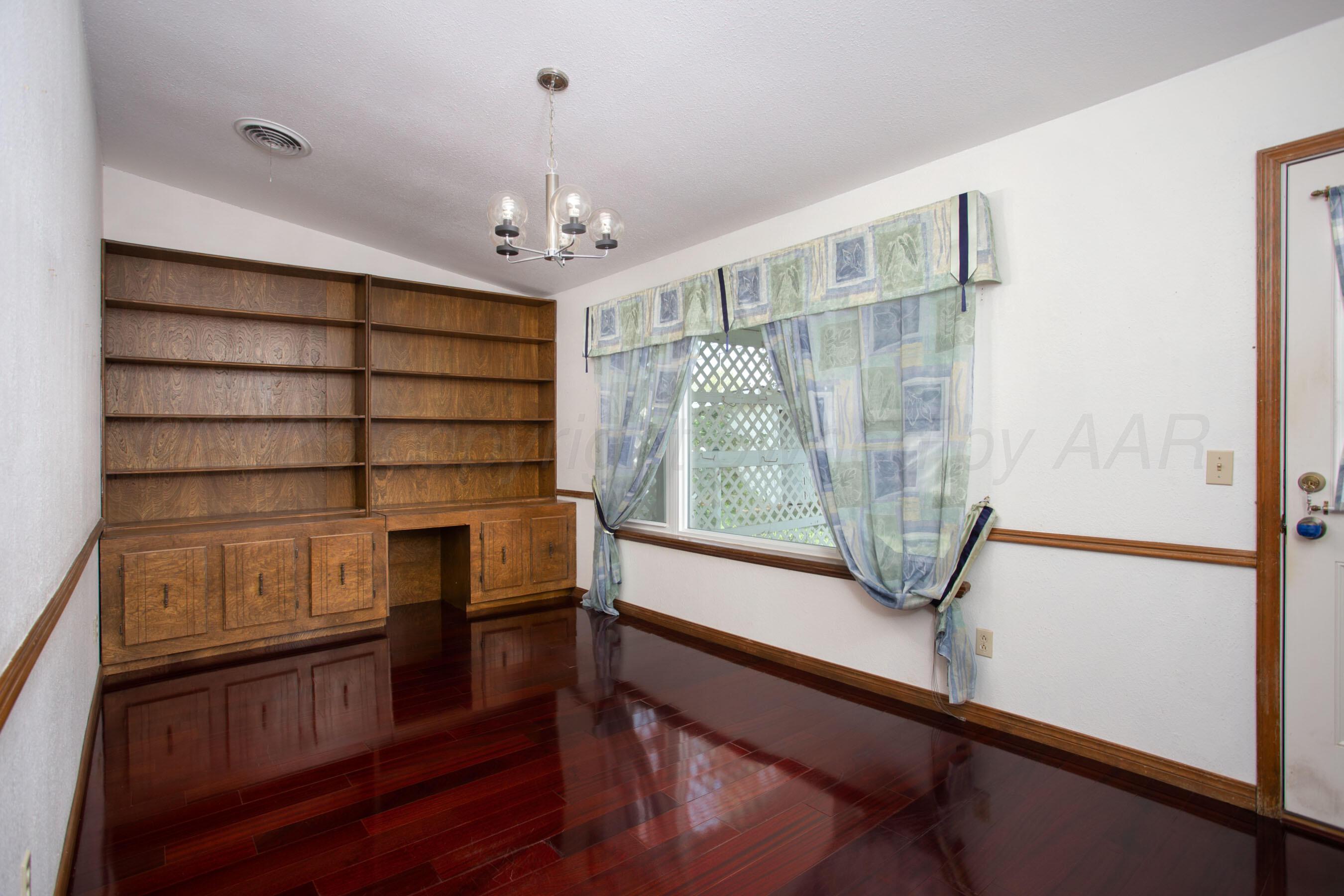7922 Merchant Drive Property Photo 13