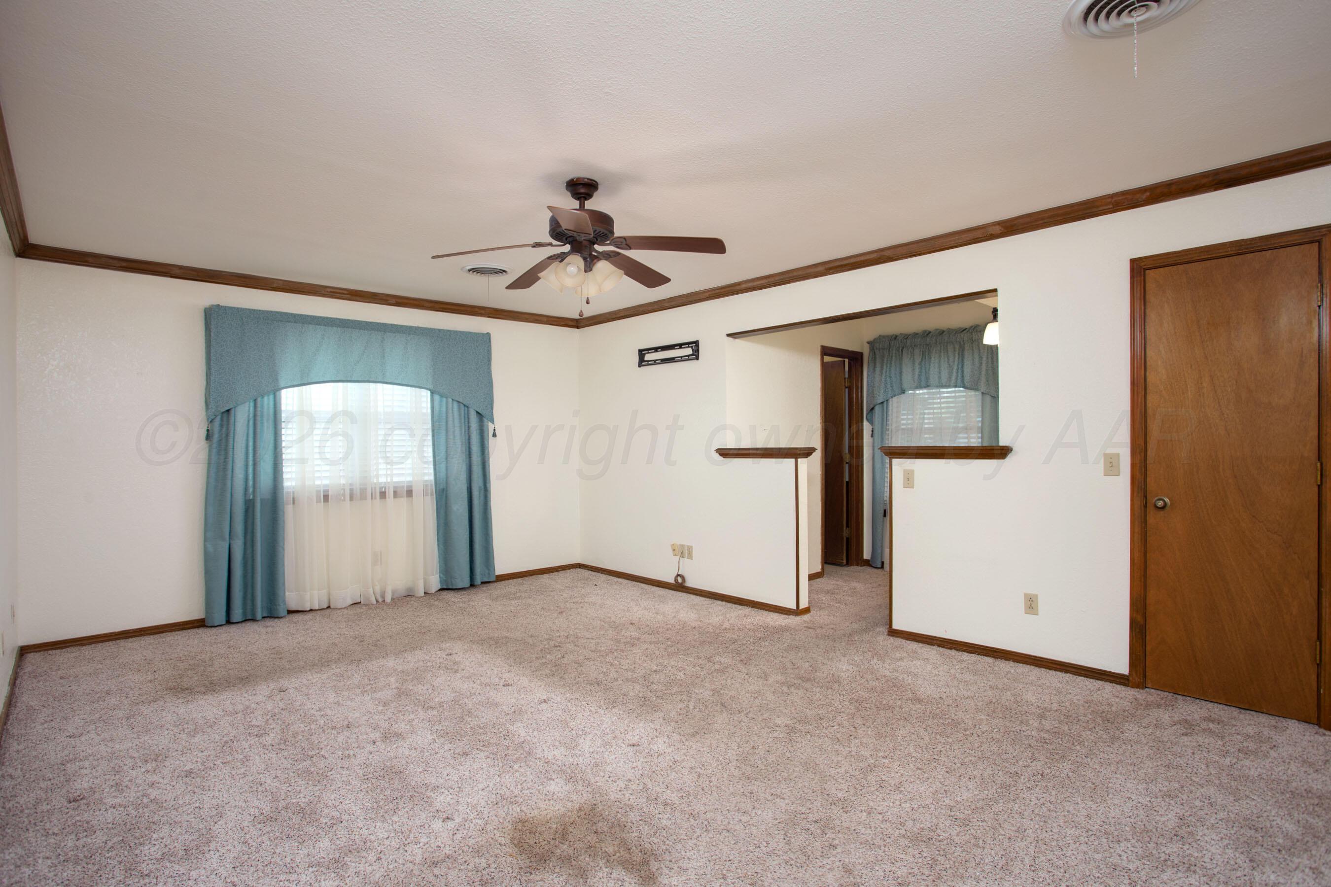 7922 Merchant Drive Property Photo 14