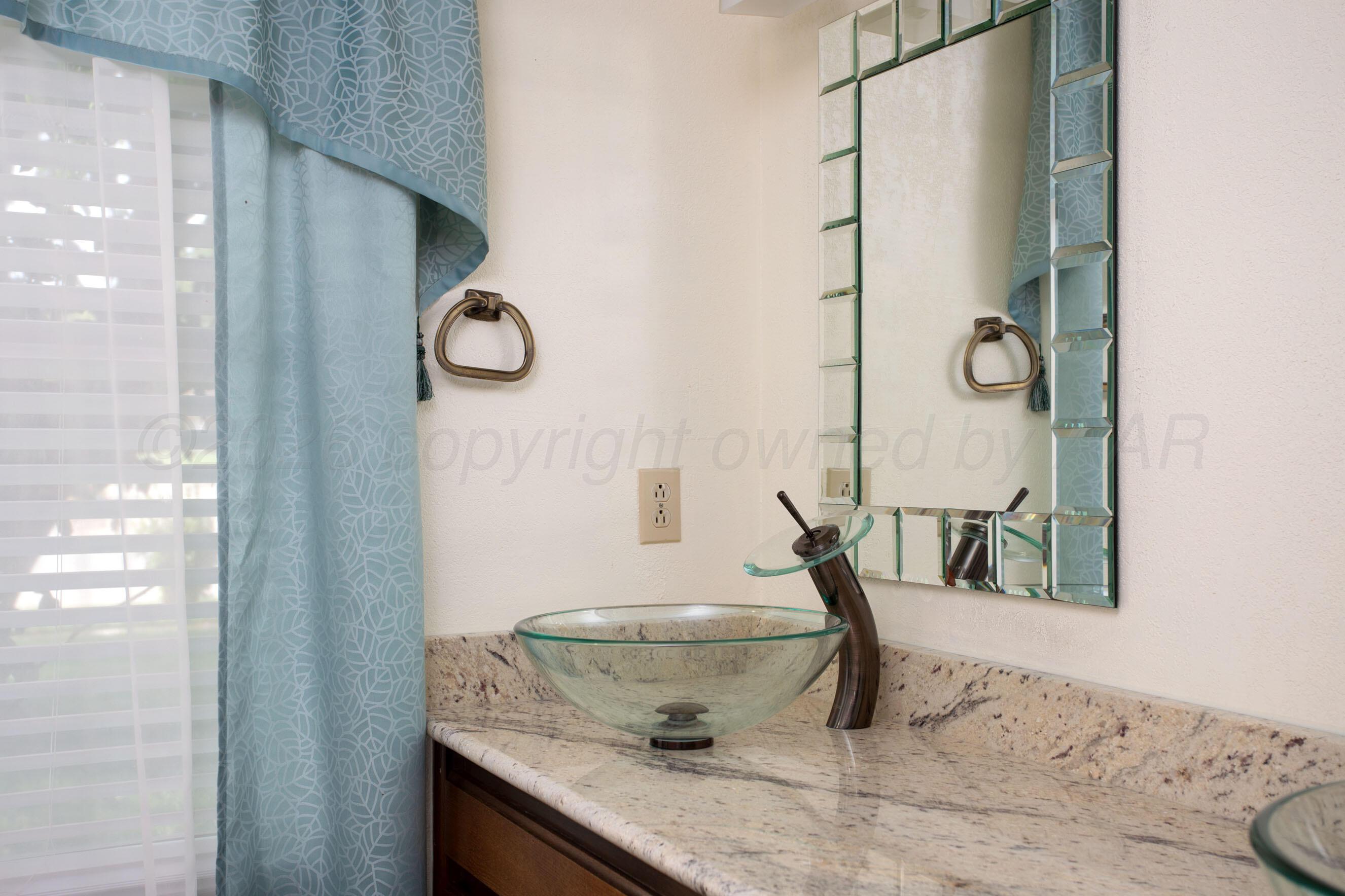 7922 Merchant Drive Property Photo 17