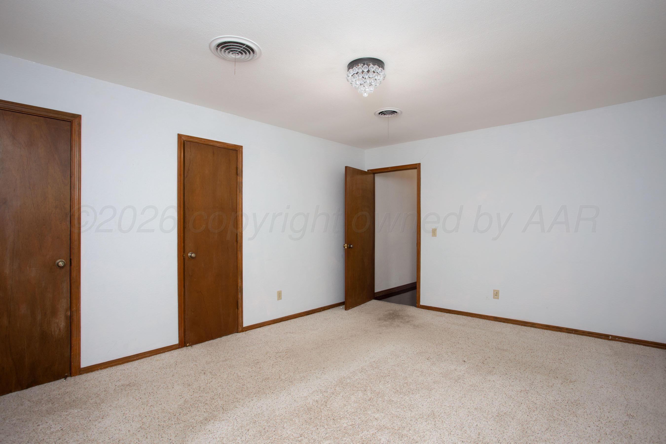 7922 Merchant Drive Property Photo 22