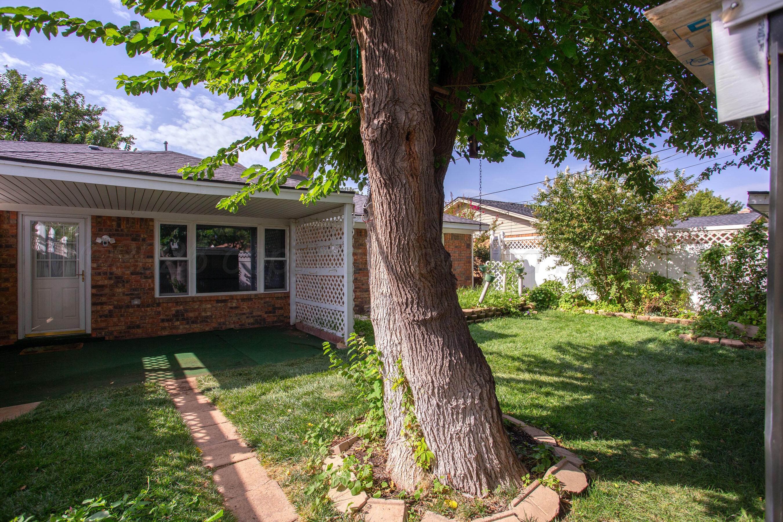 7922 Merchant Drive Property Photo 28