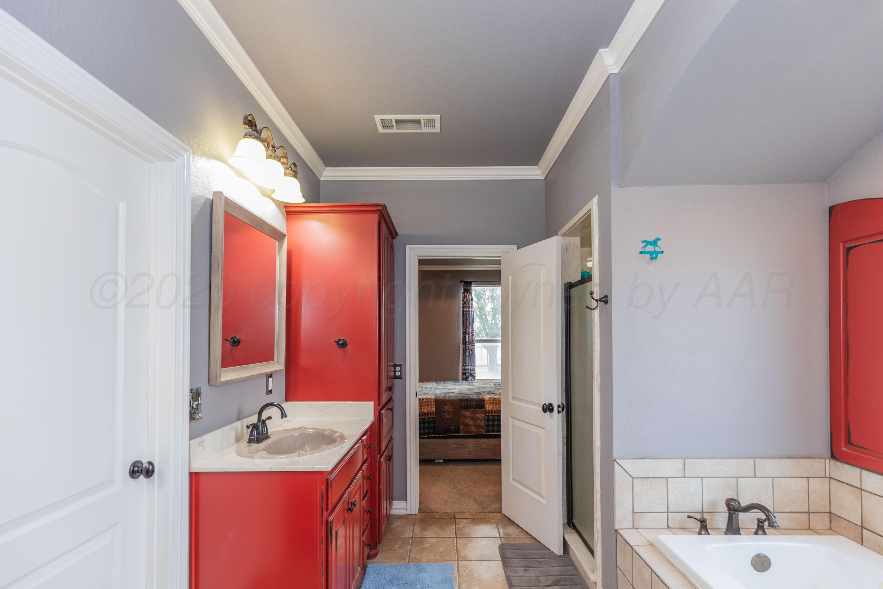 5501 Buffalo Springs Trail Property Photo 32