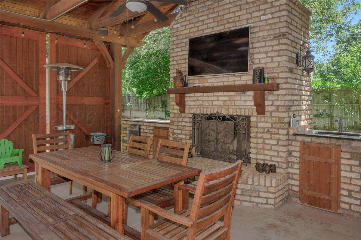 100 S Avondale Street Property Photo 50