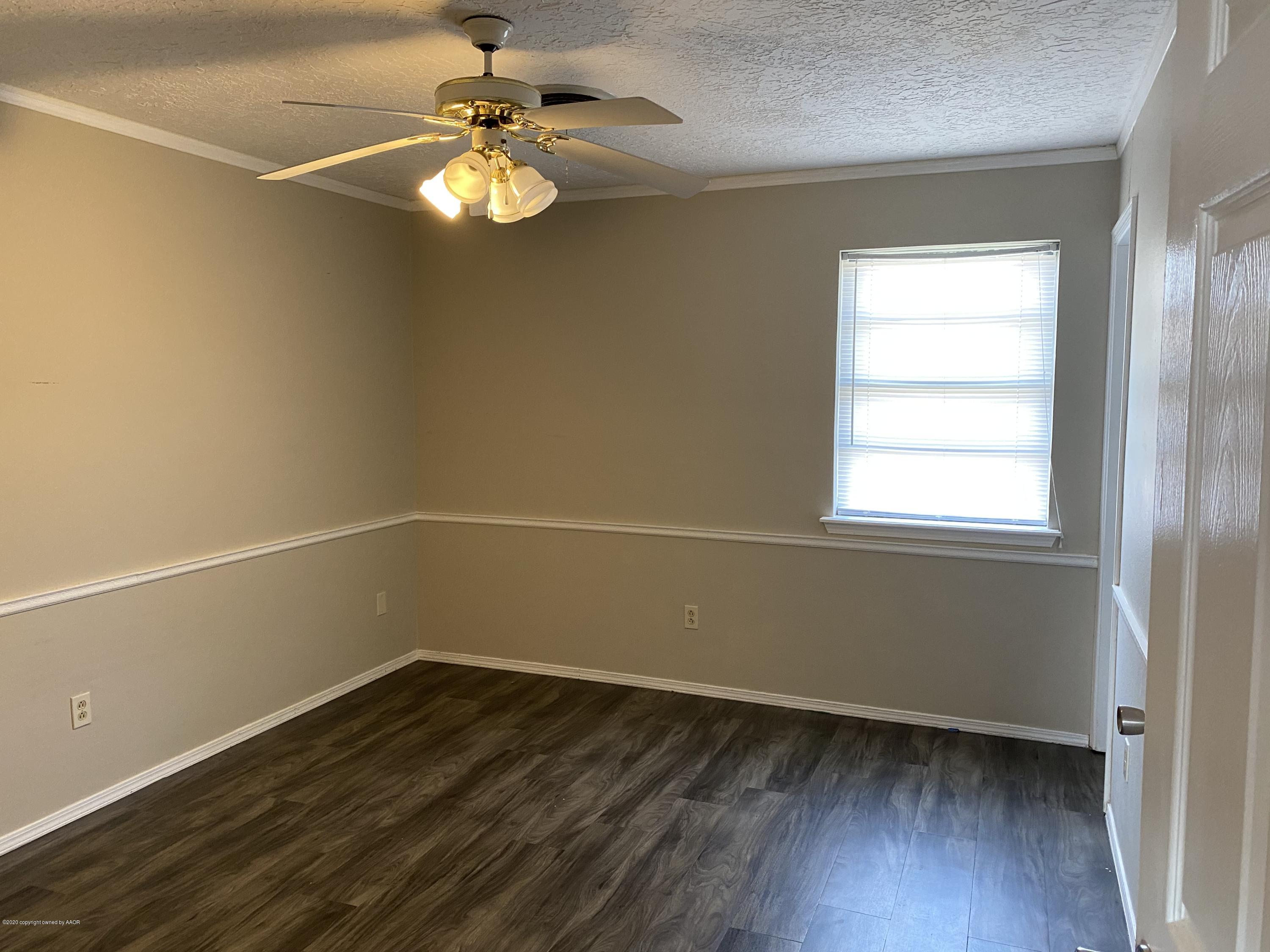 5340 Whitney Lane Property Photo 6