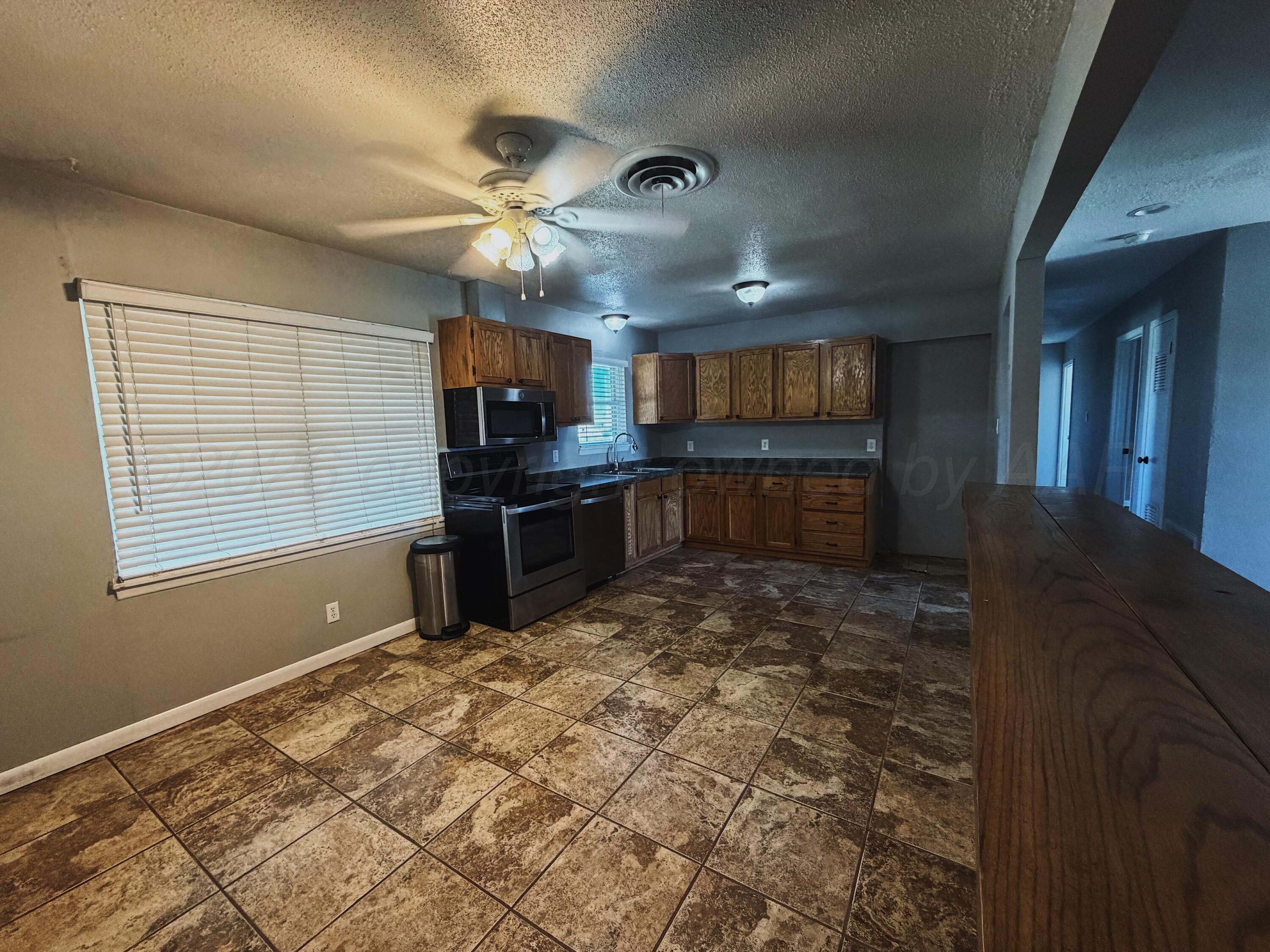 13065 County Road 24 Property Photo 9