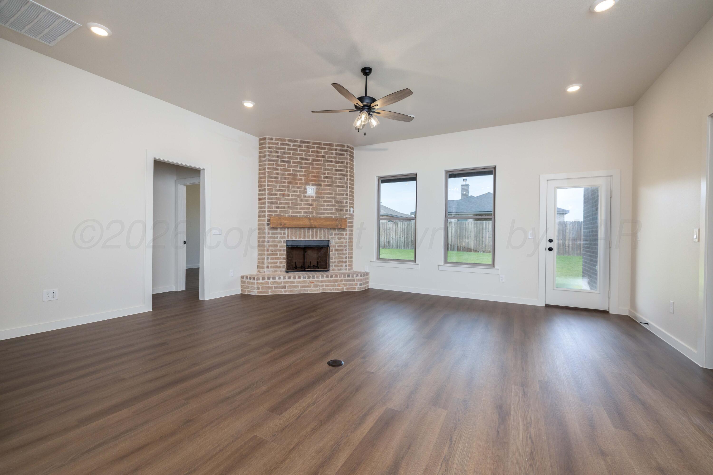 3010 Bluejay Road Property Photo 4