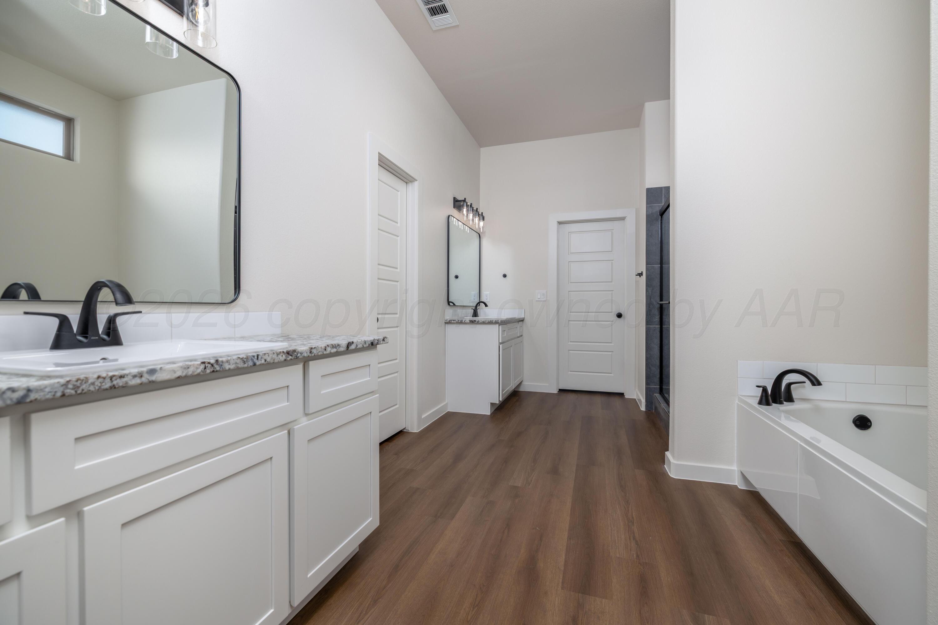 3010 Bluejay Road Property Photo 6