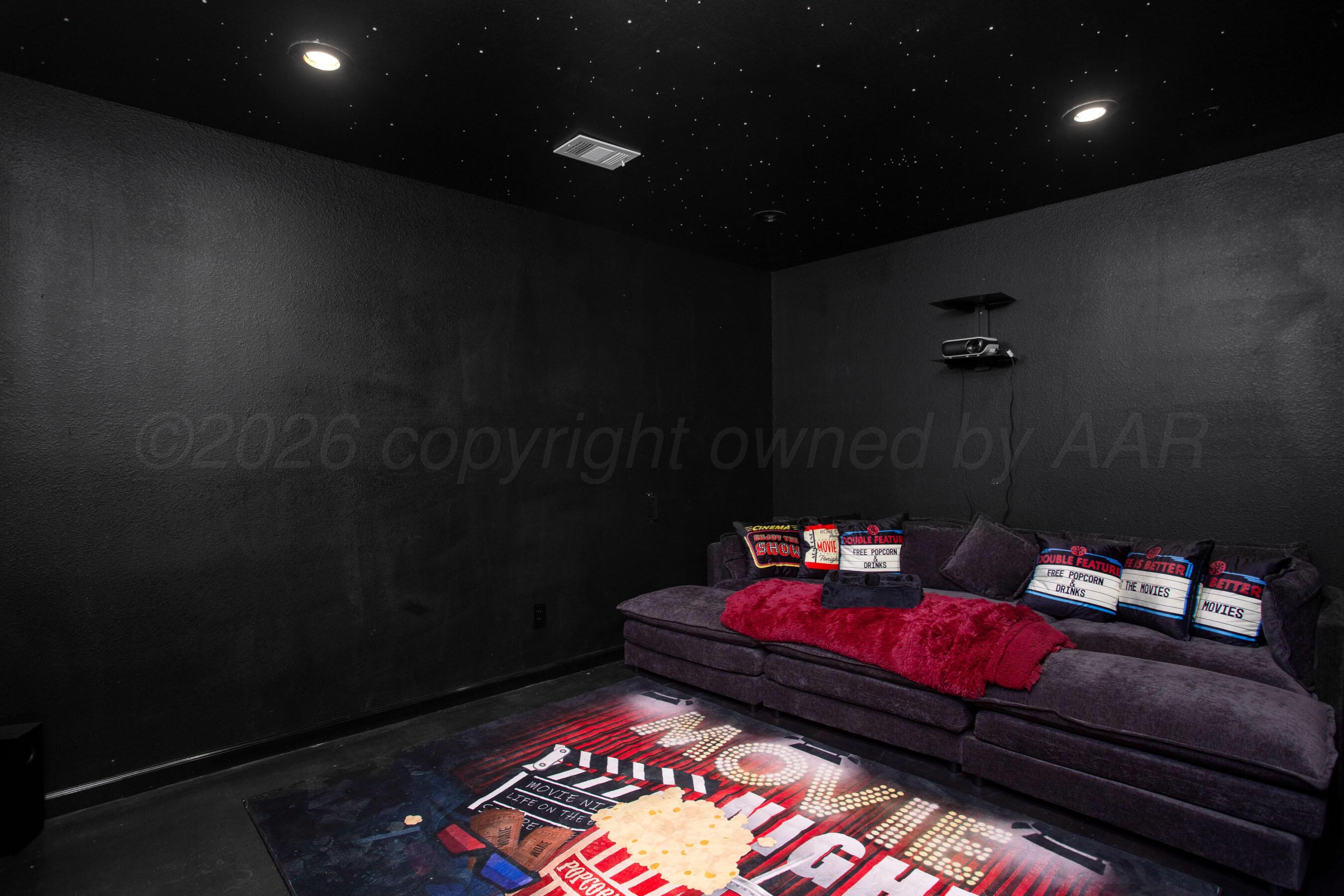 301 Pinon Drive Property Photo 23