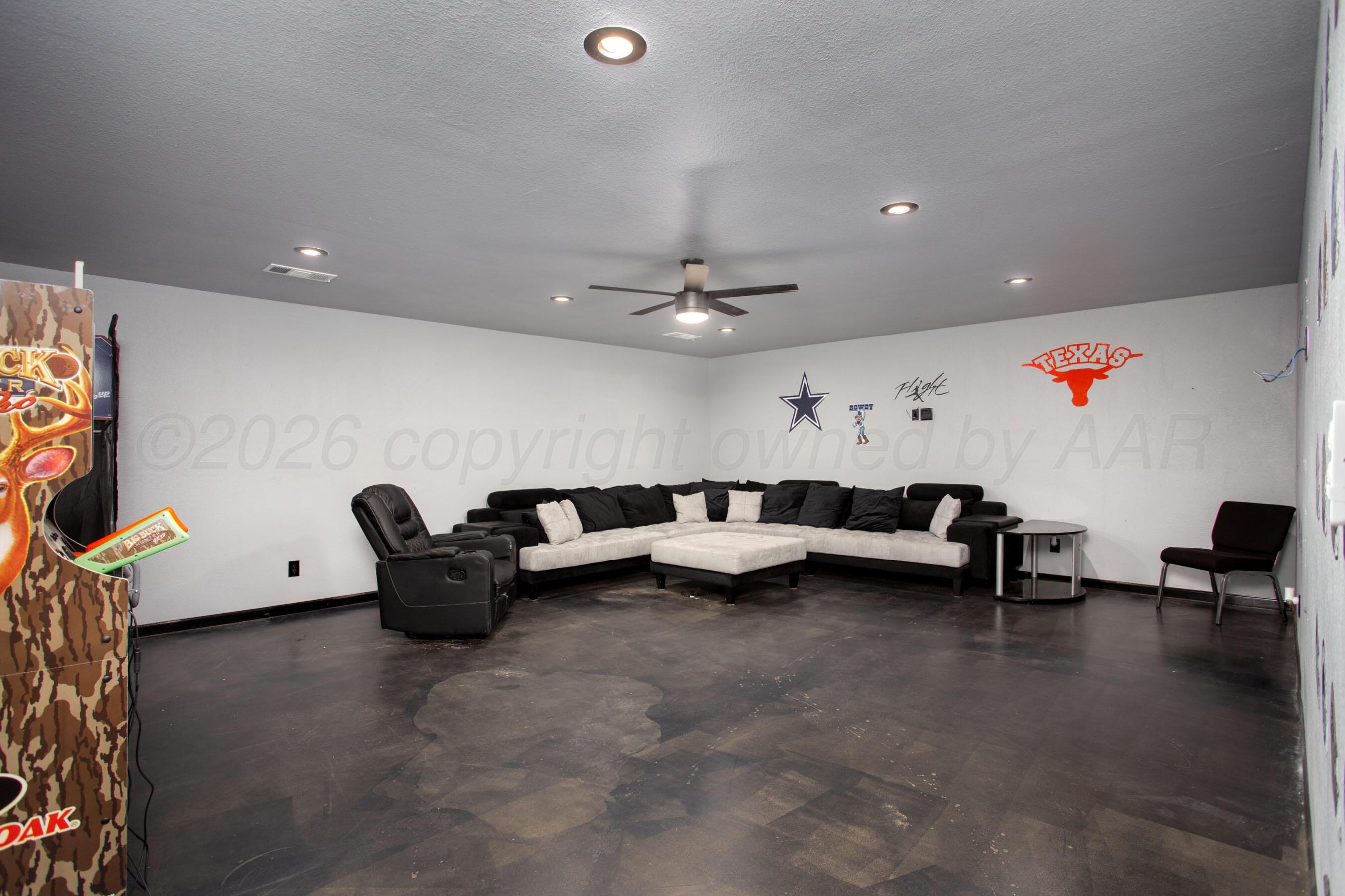 301 Pinon Drive Property Photo 25