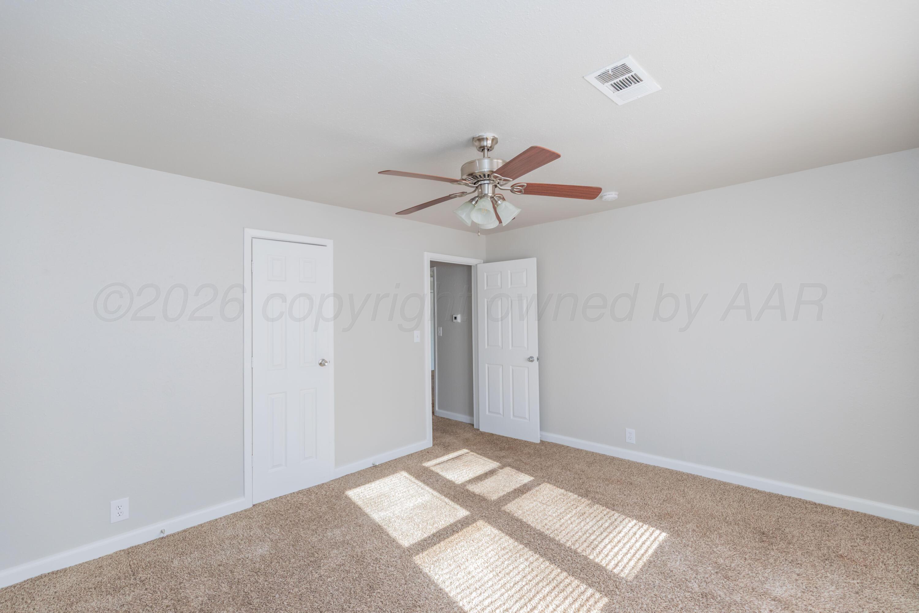 200 S Fairmont Street Property Photo 25