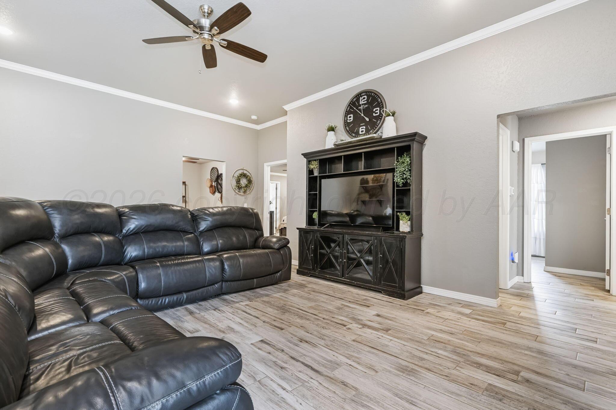 2907 Tampa Bay Avenue Property Photo 7