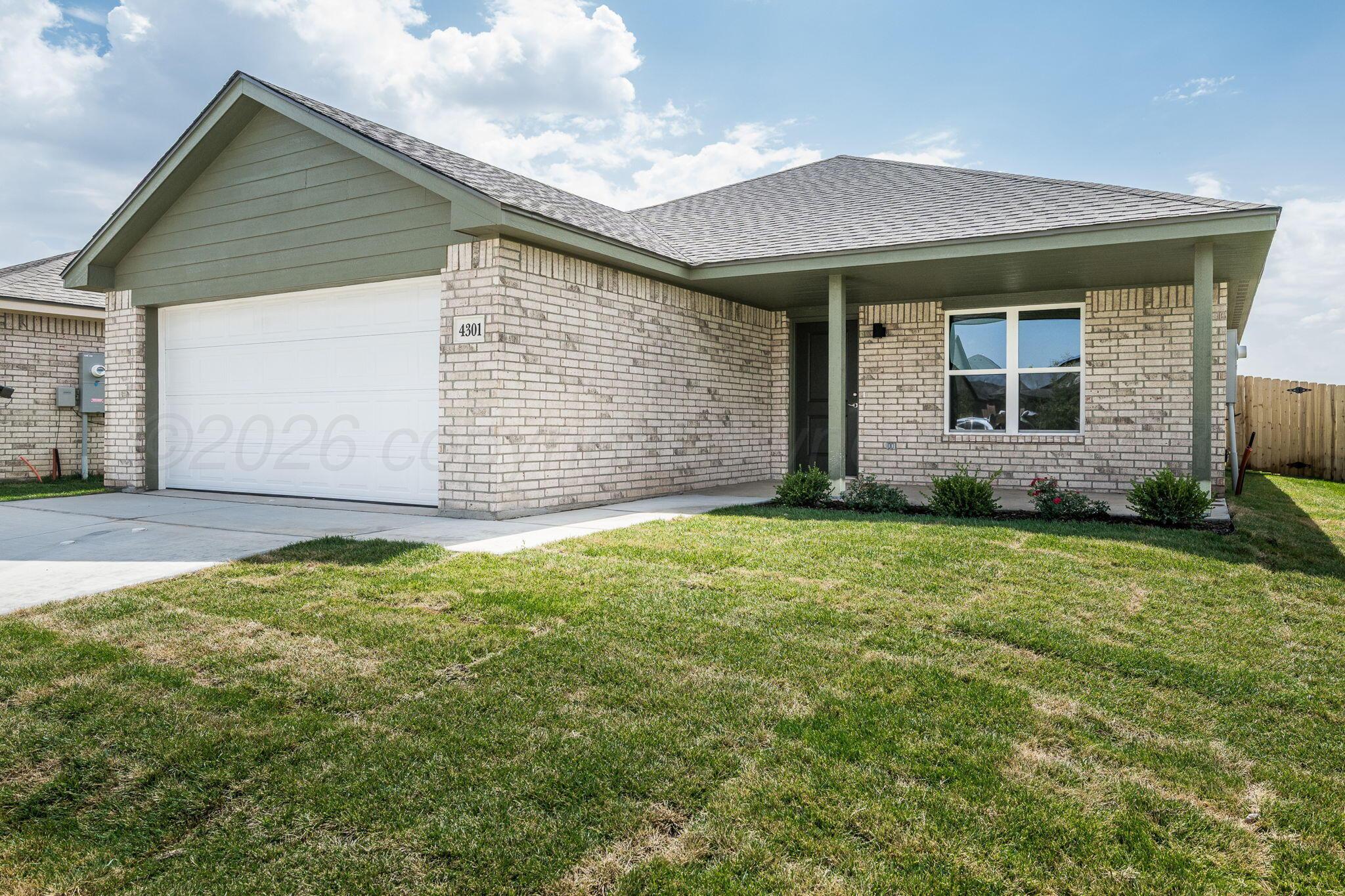 4401 Sunset Street Property Photo 1