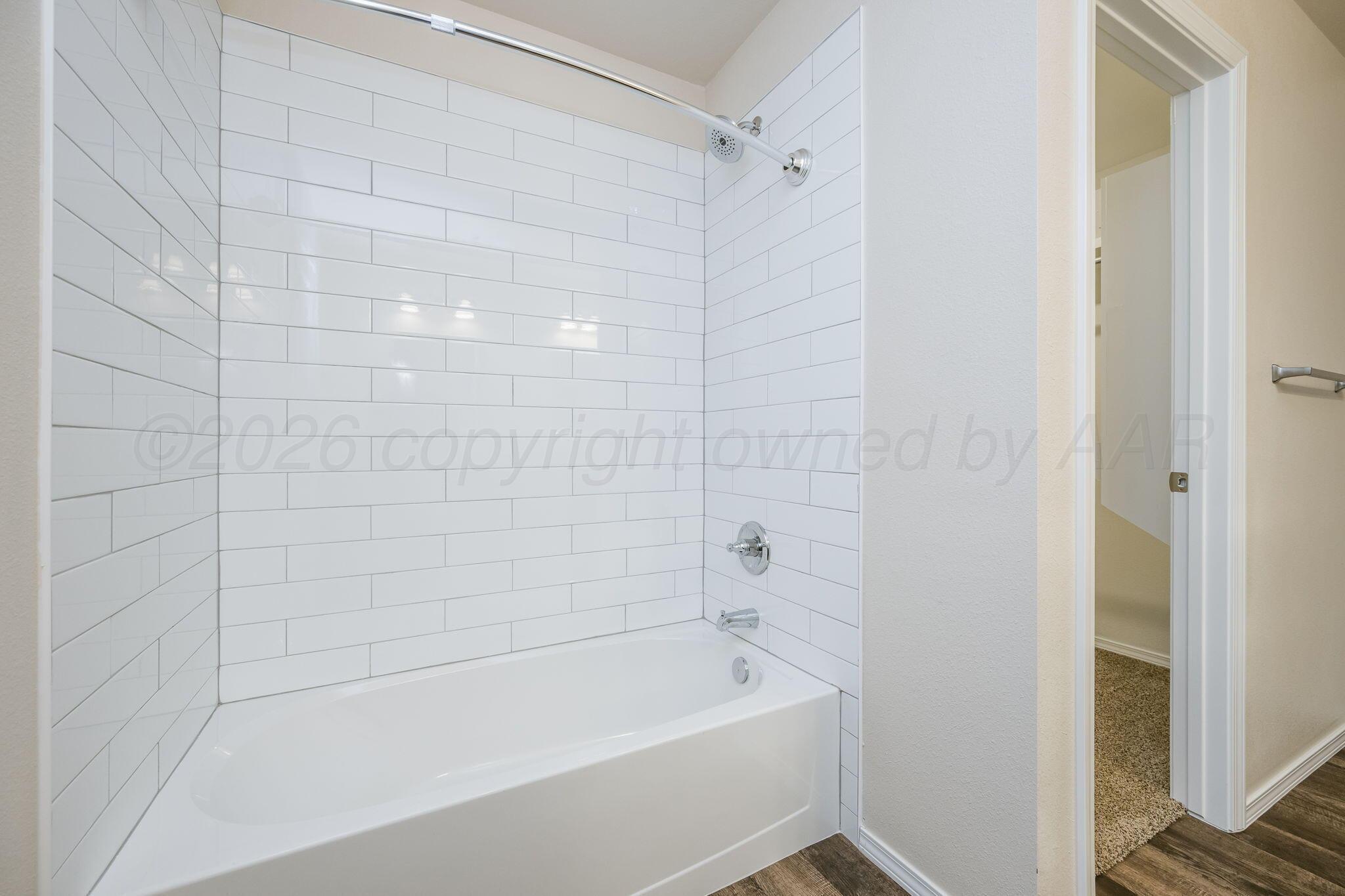 4401 Sunset Street Property Photo 11