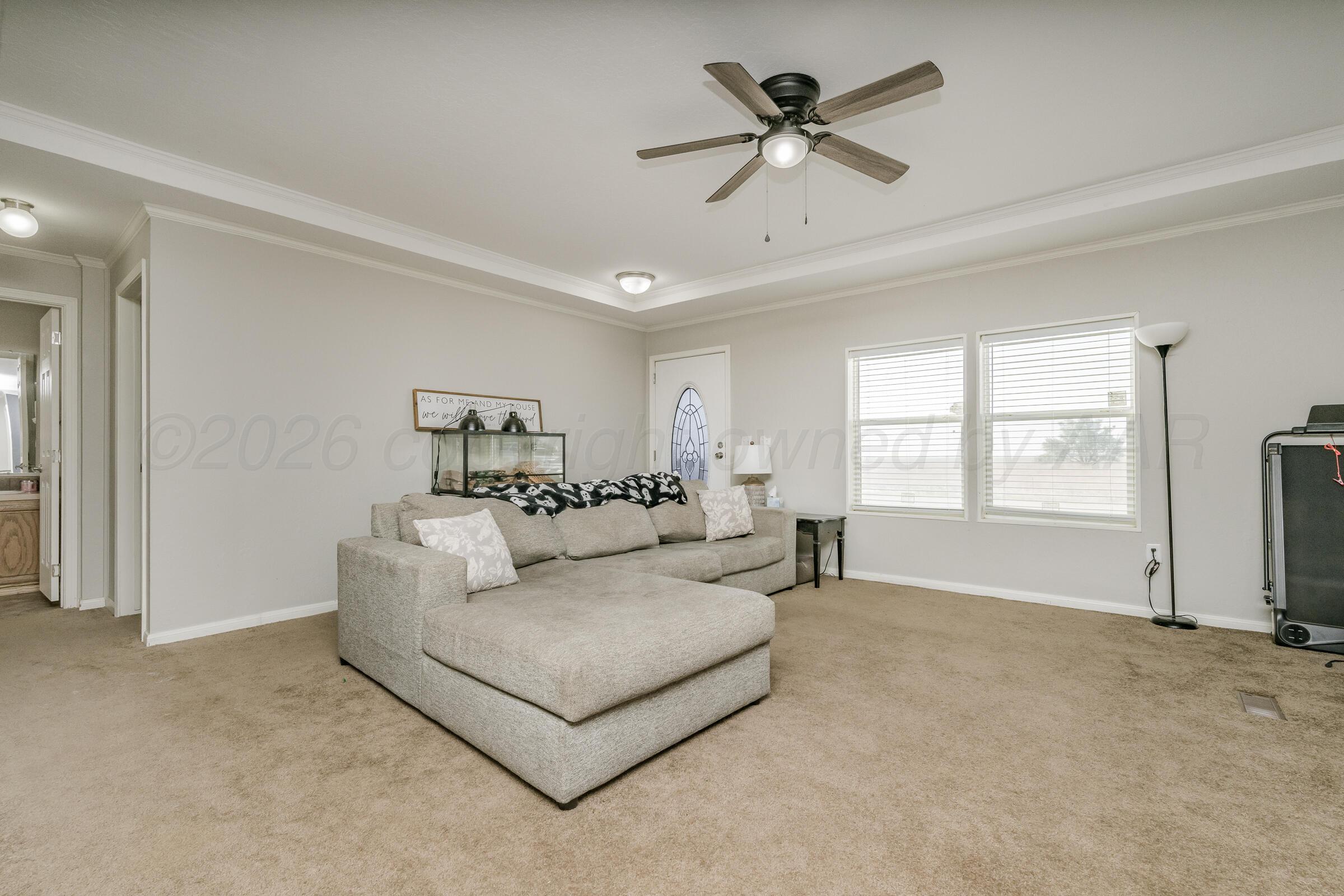 103 E 4th Street Property Photo 8