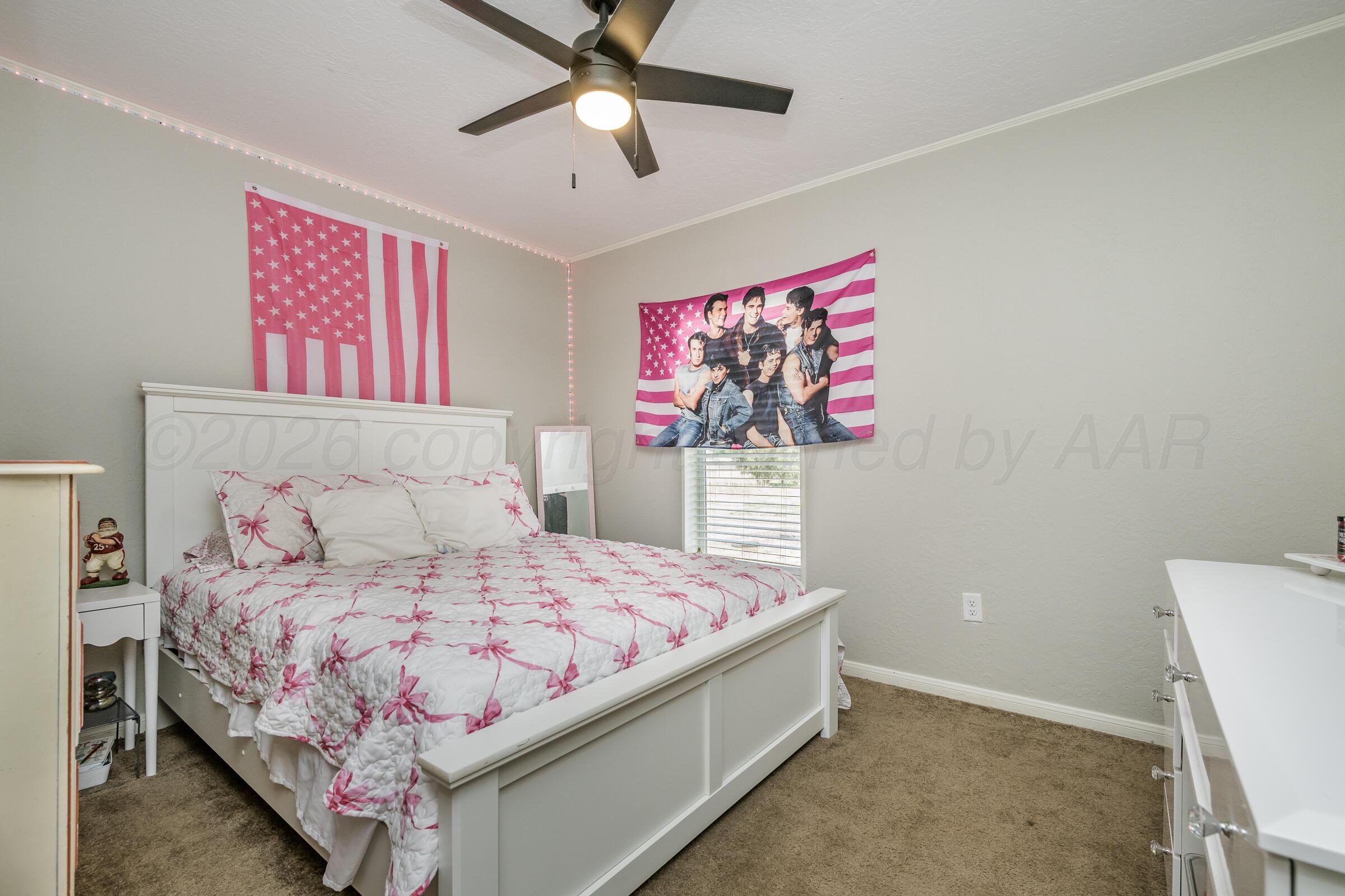 103 E 4th Street Property Photo 15