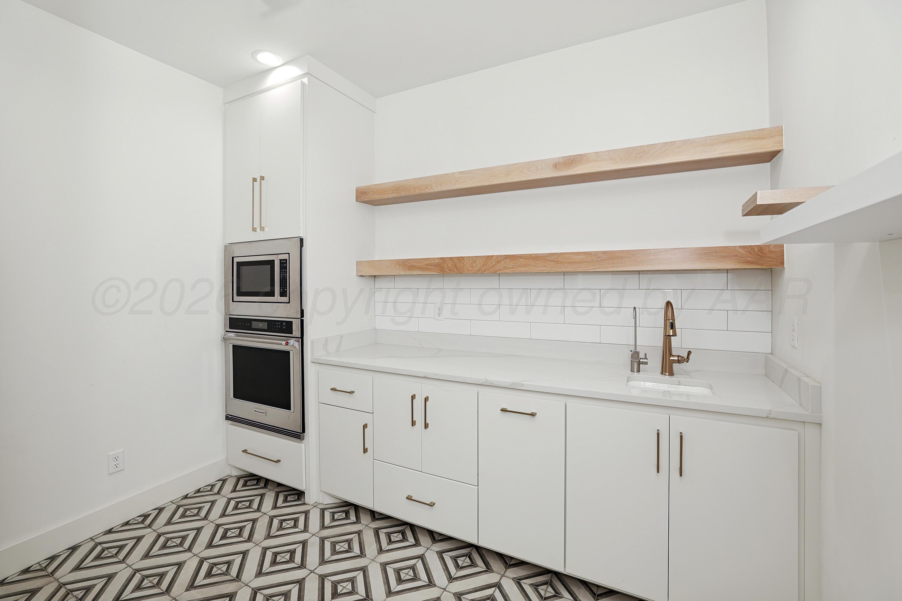 1207 Herring Ranch Road Property Photo 15