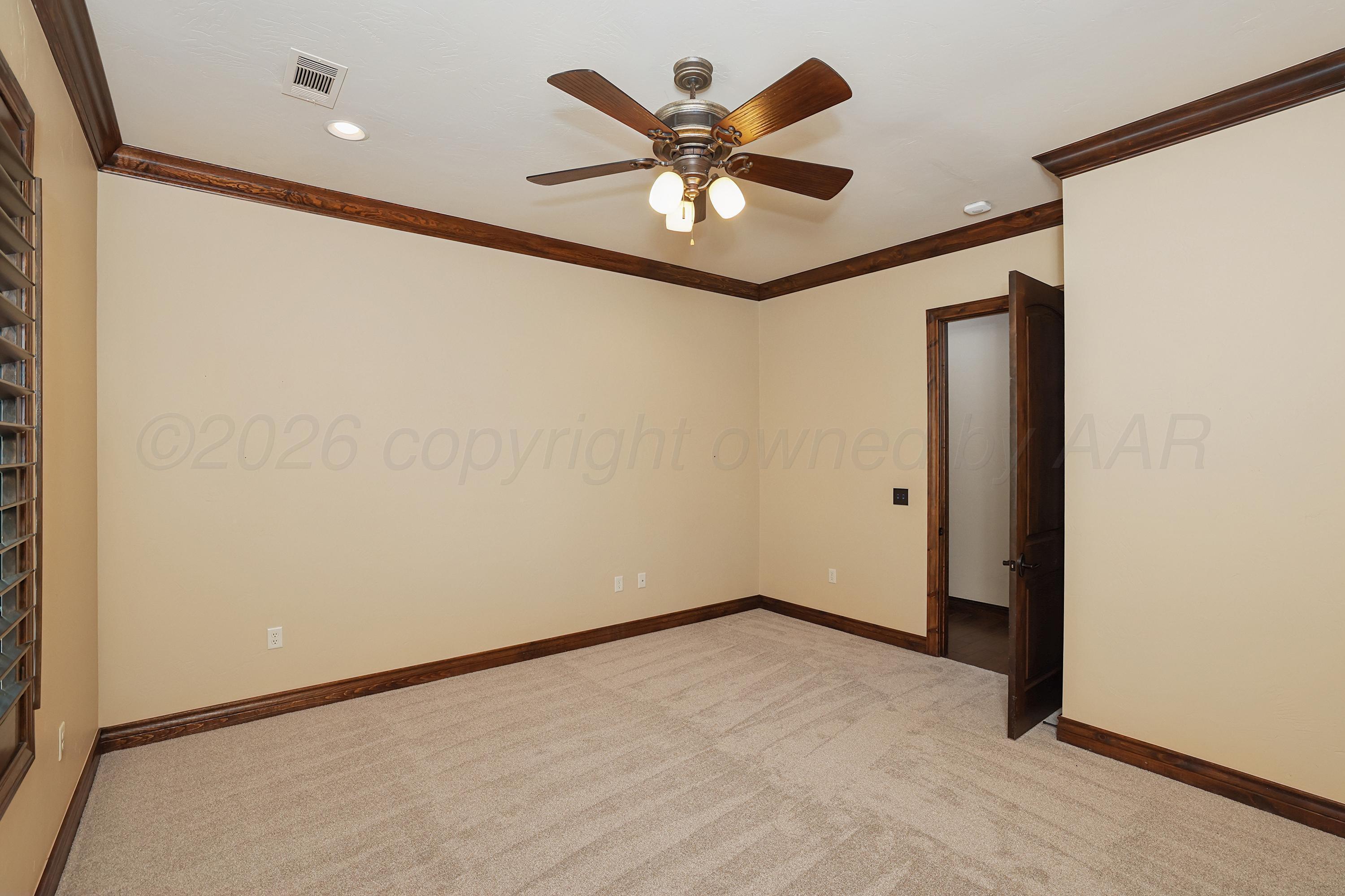 104 Overlook Circle Property Photo 30