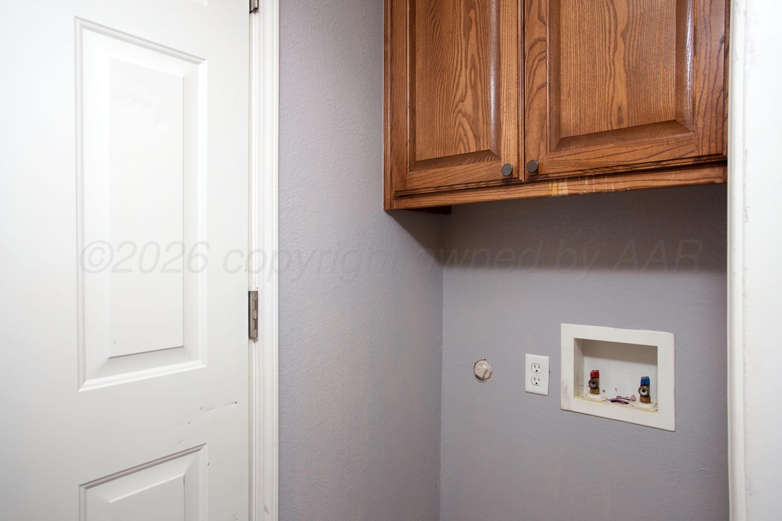 4534 Steffi Court Property Photo 17
