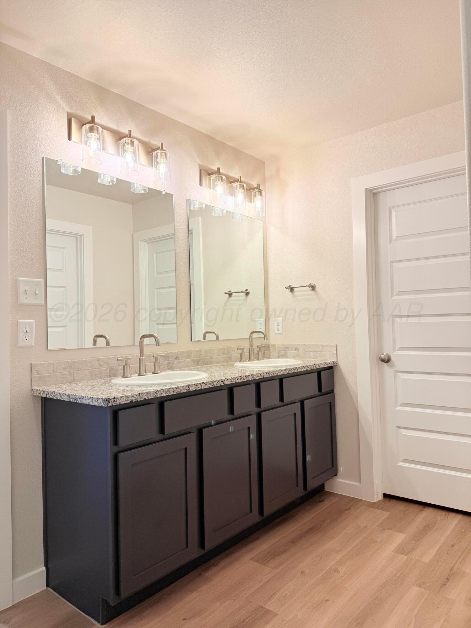 6508 Honeybee Avenue Property Photo 7