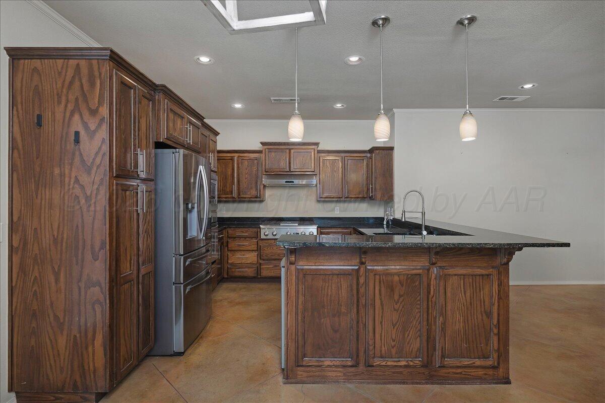 9803 Digby Lane Property Photo 11