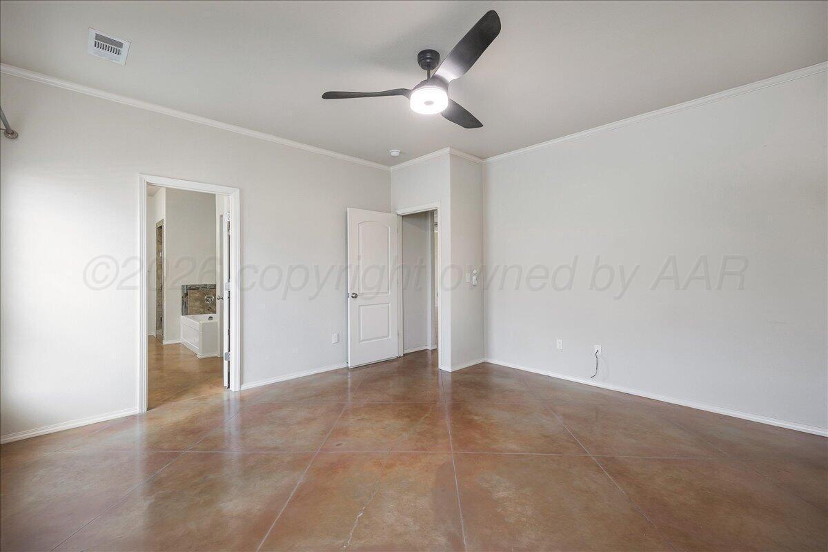 9803 Digby Lane Property Photo 16