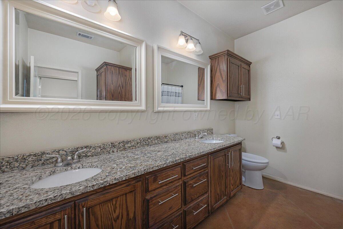 9803 Digby Lane Property Photo 22