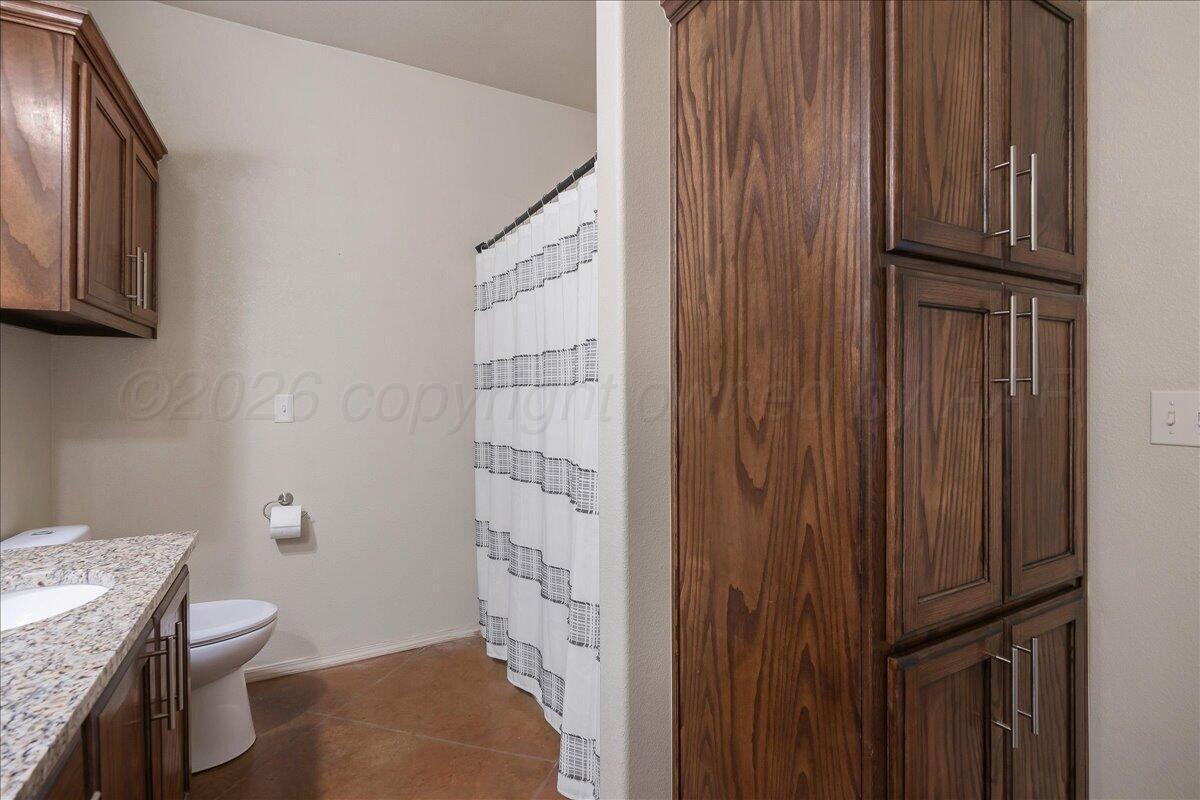 9803 Digby Lane Property Photo 23