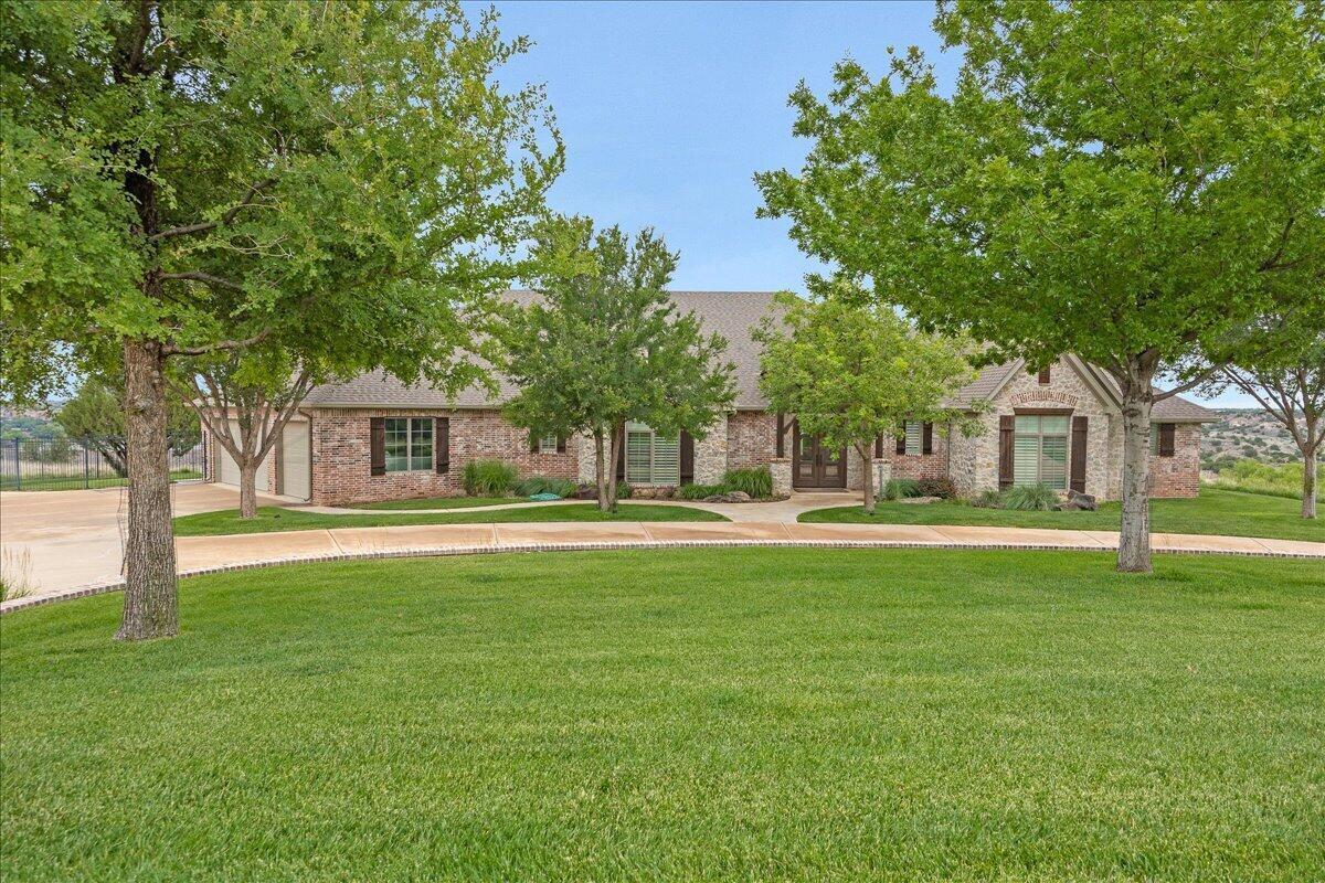 103 Ranch Parkway Property Photo 1