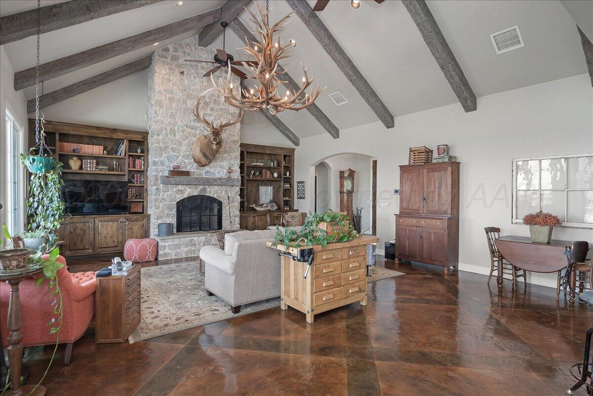 103 Ranch Parkway Property Photo 8
