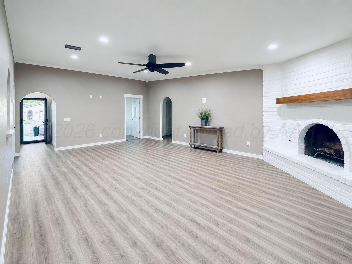 602 Forrest Drive Property Photo 3
