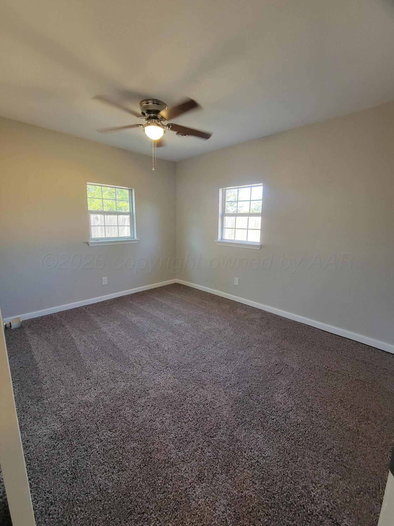 4403 Crockett Street Property Photo 13