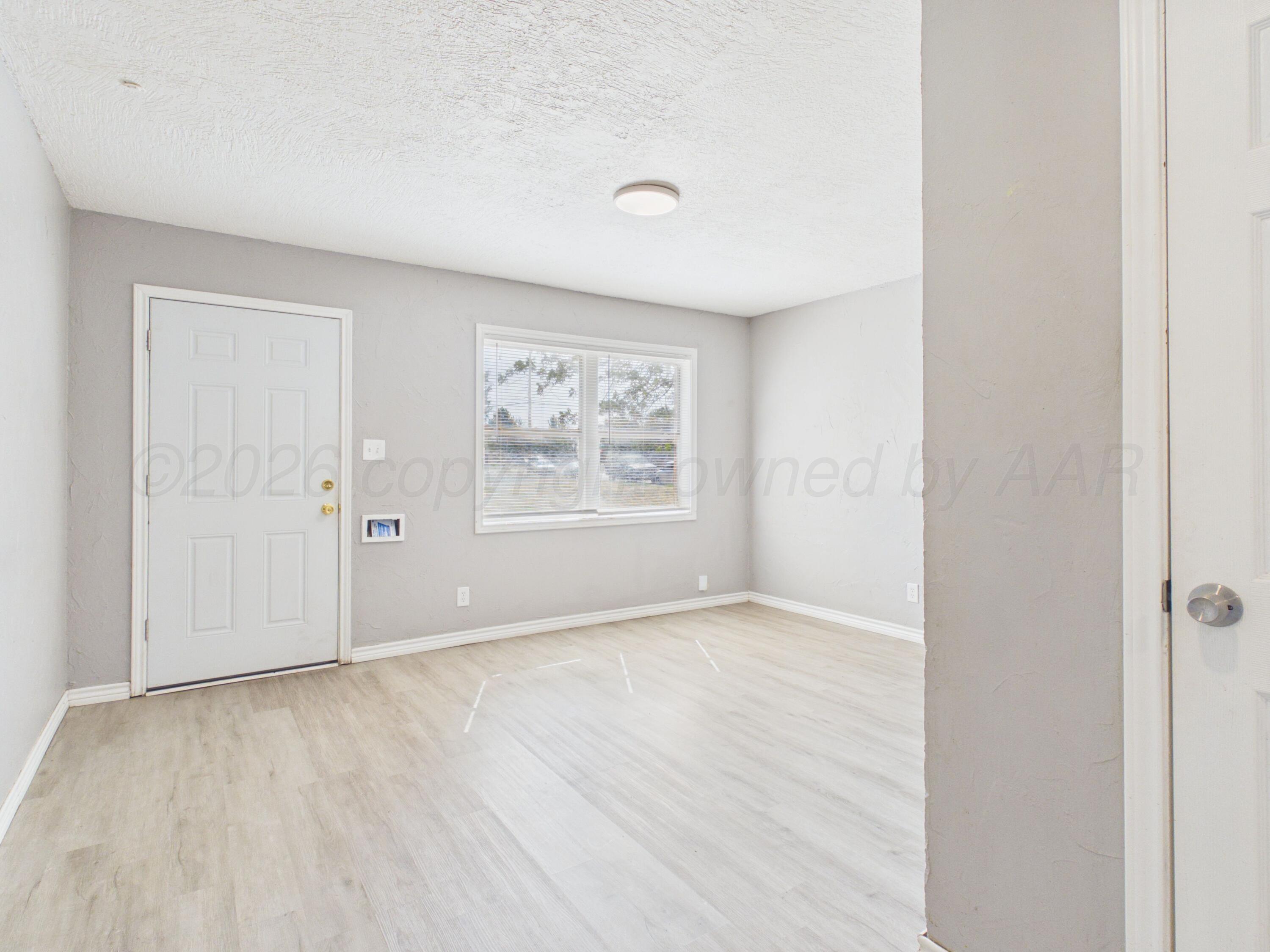 3010 Westhaven Drive Property Photo 4